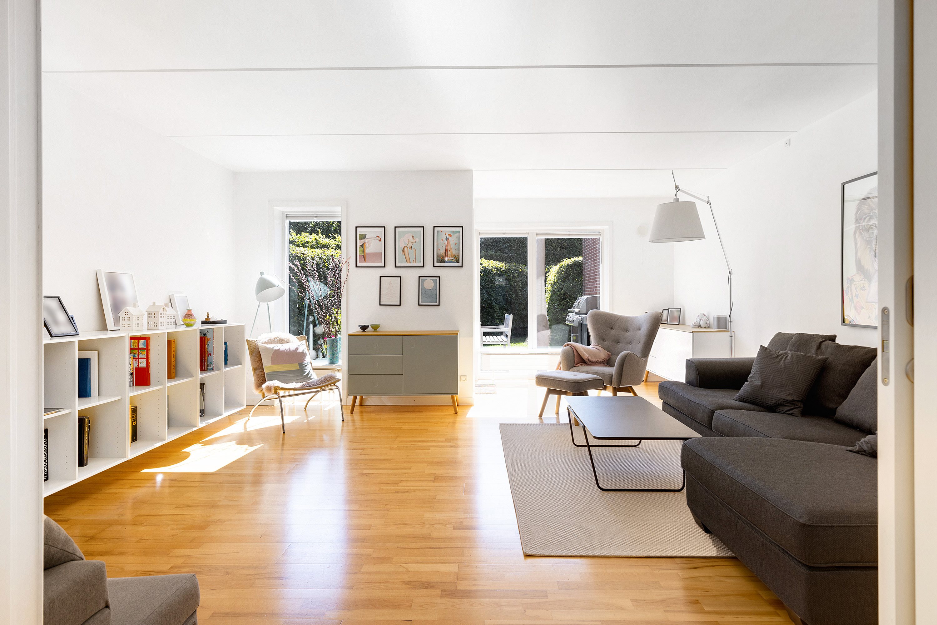 Fremhævet stue billede i fuldskærmstilstand. Billede af Viggo Jarls Vej 1, Søllerød, 2830 Virum