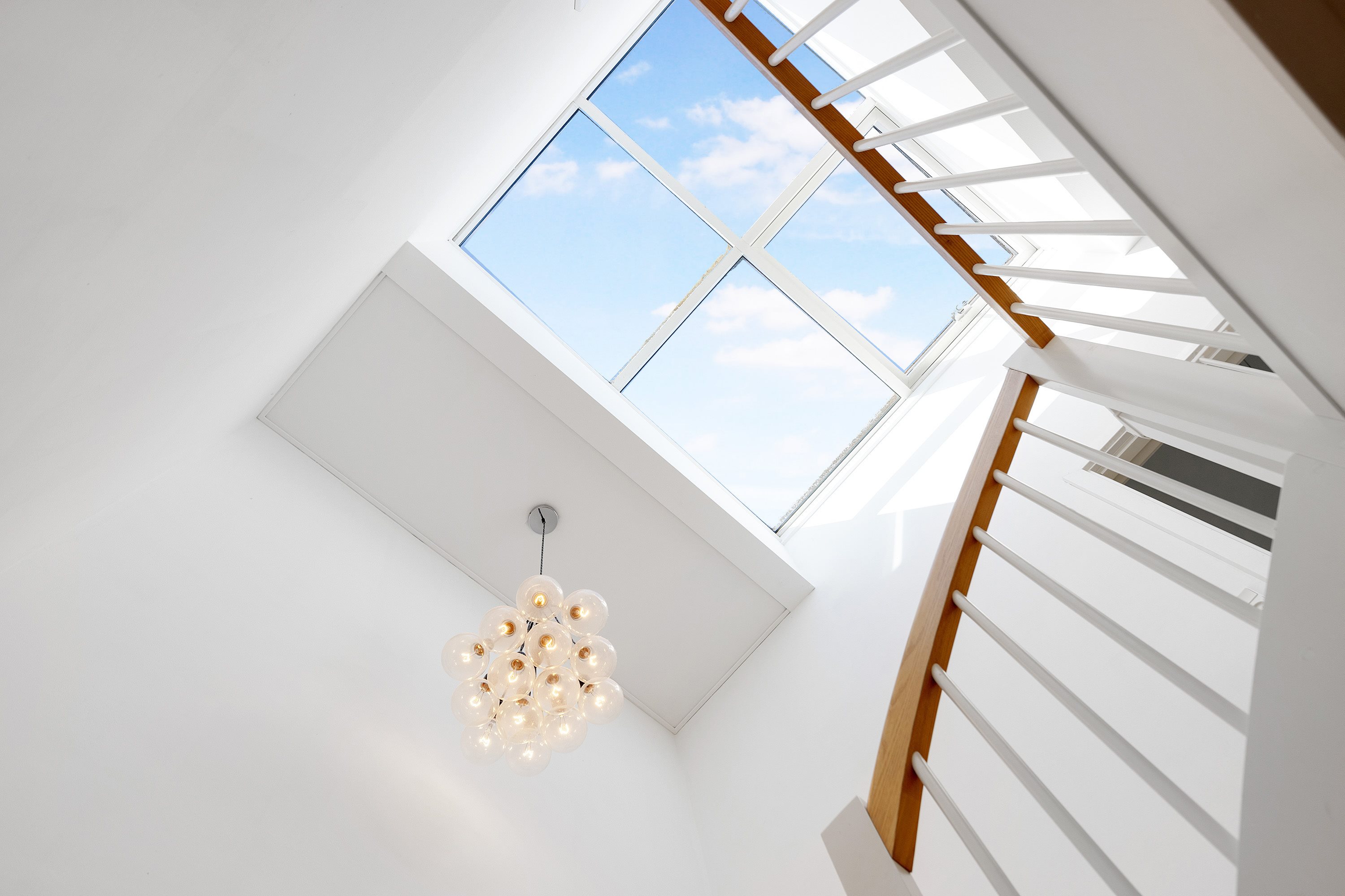 Fremhævet trappe billede i fuldskærmstilstand. Billede af Viggo Jarls Vej 1, Søllerød, 2830 Virum