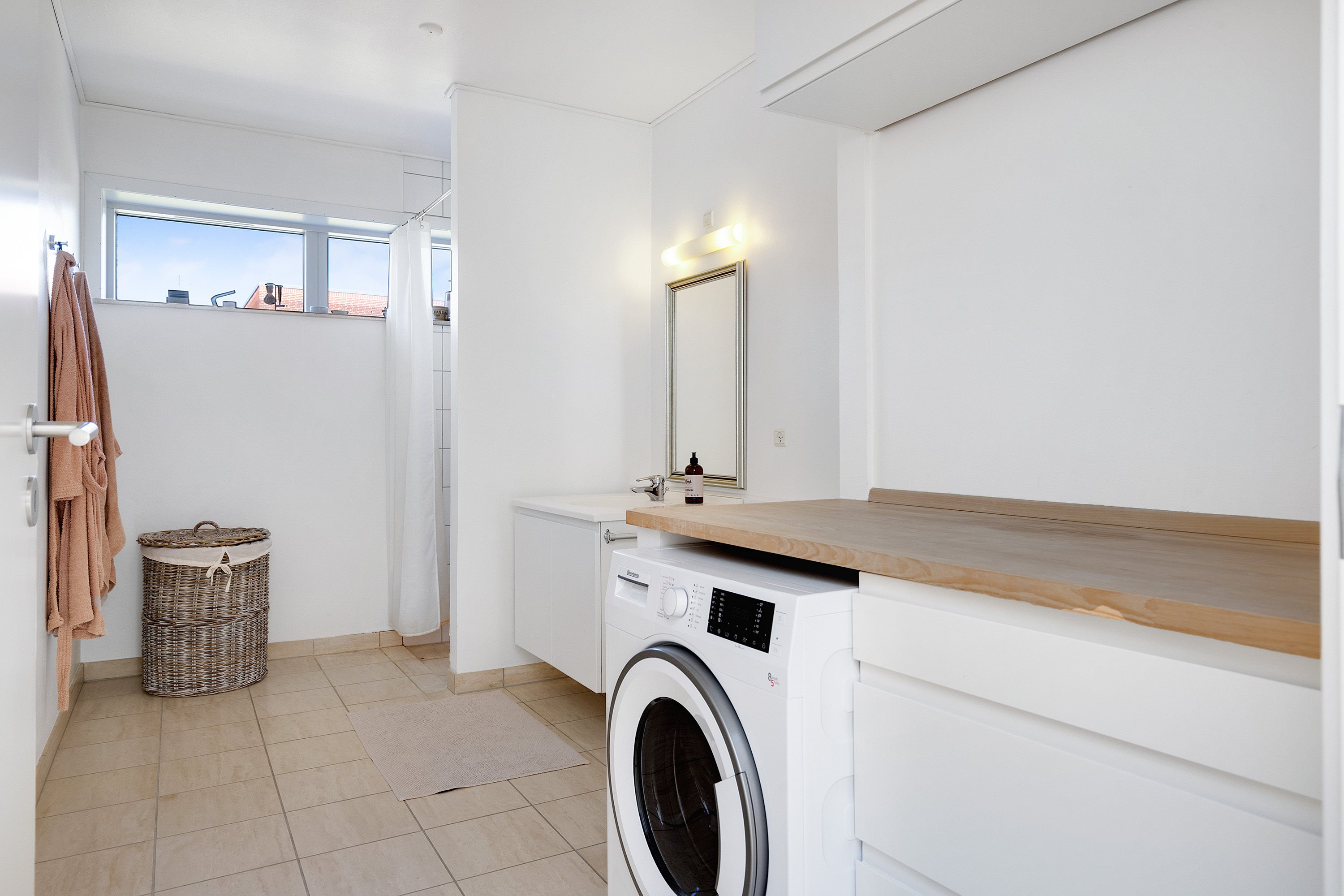 Fremhævet bryggers billede i fuldskærmstilstand. Billede af Viggo Jarls Vej 1, Søllerød, 2830 Virum