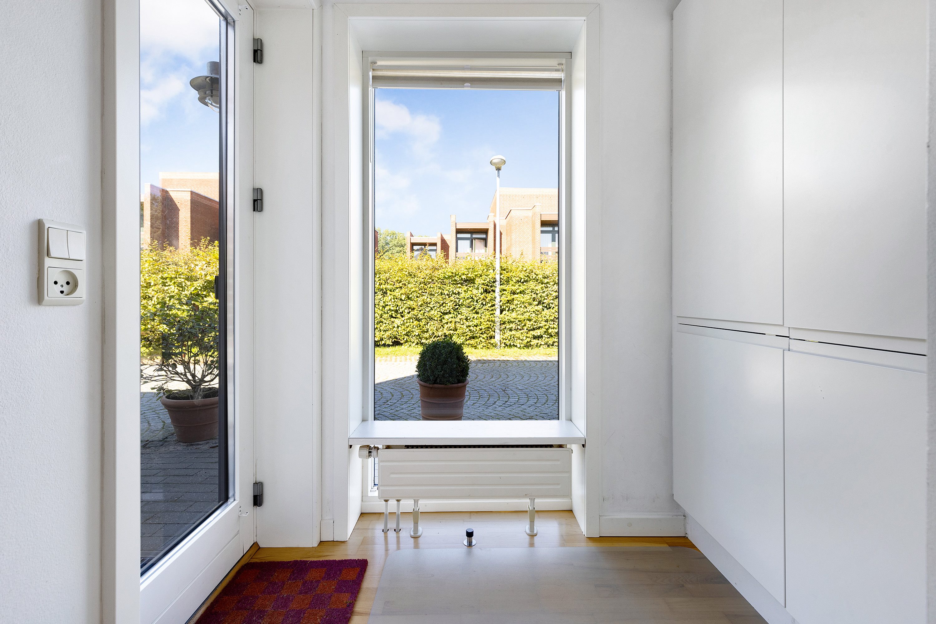 Fremhævet gang billede i fuldskærmstilstand. Billede af Viggo Jarls Vej 1, Søllerød, 2830 Virum