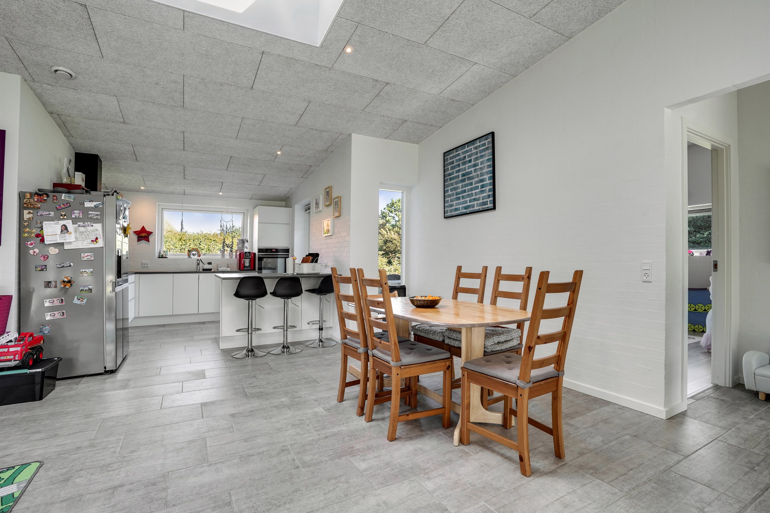 Fremhævet stue billede i fuldskærmstilstand. Billede af Østervænget 20, 7300 Jelling