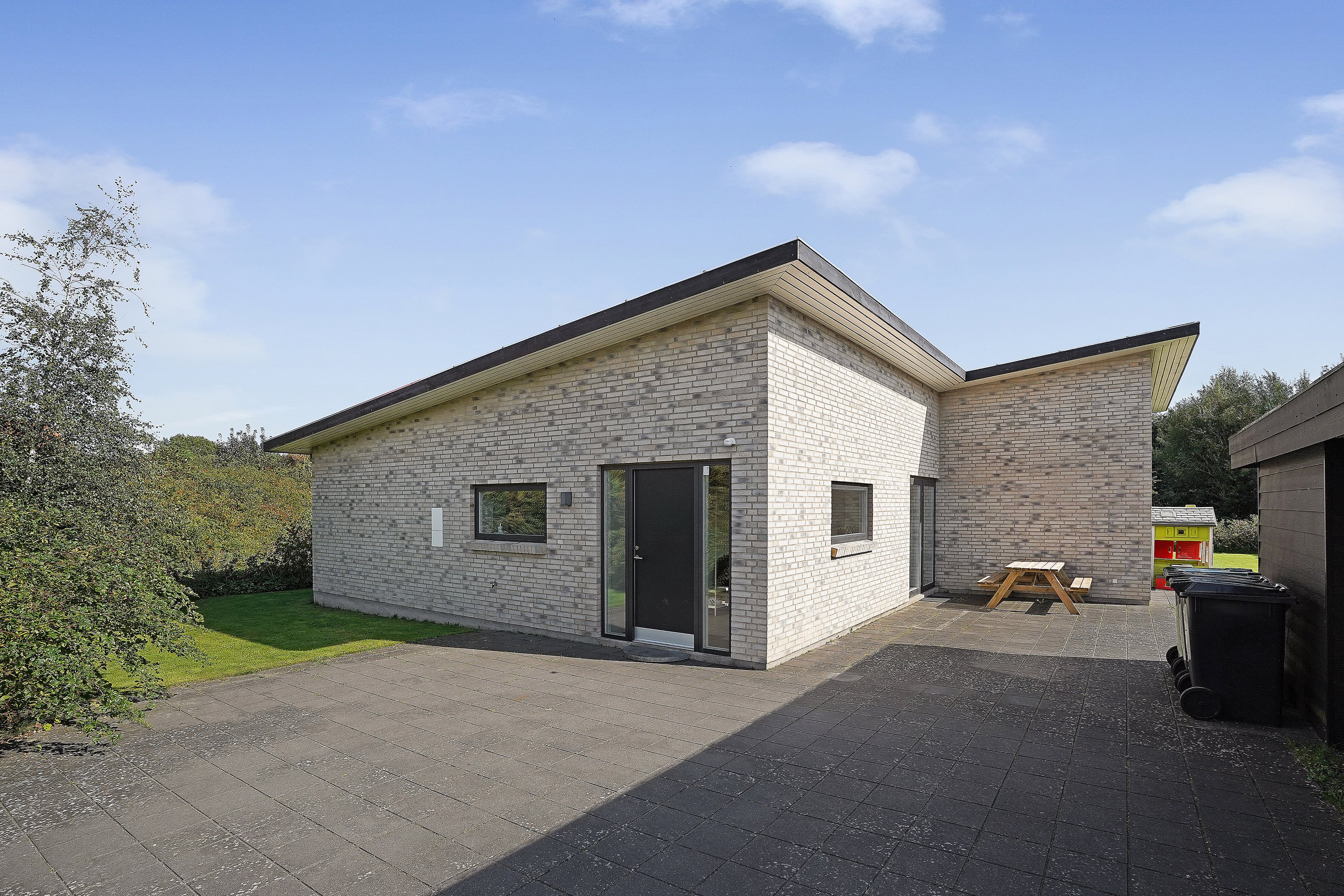 Fremhævet ejendommen billede i fuldskærmstilstand. Billede af Østervænget 20, 7300 Jelling