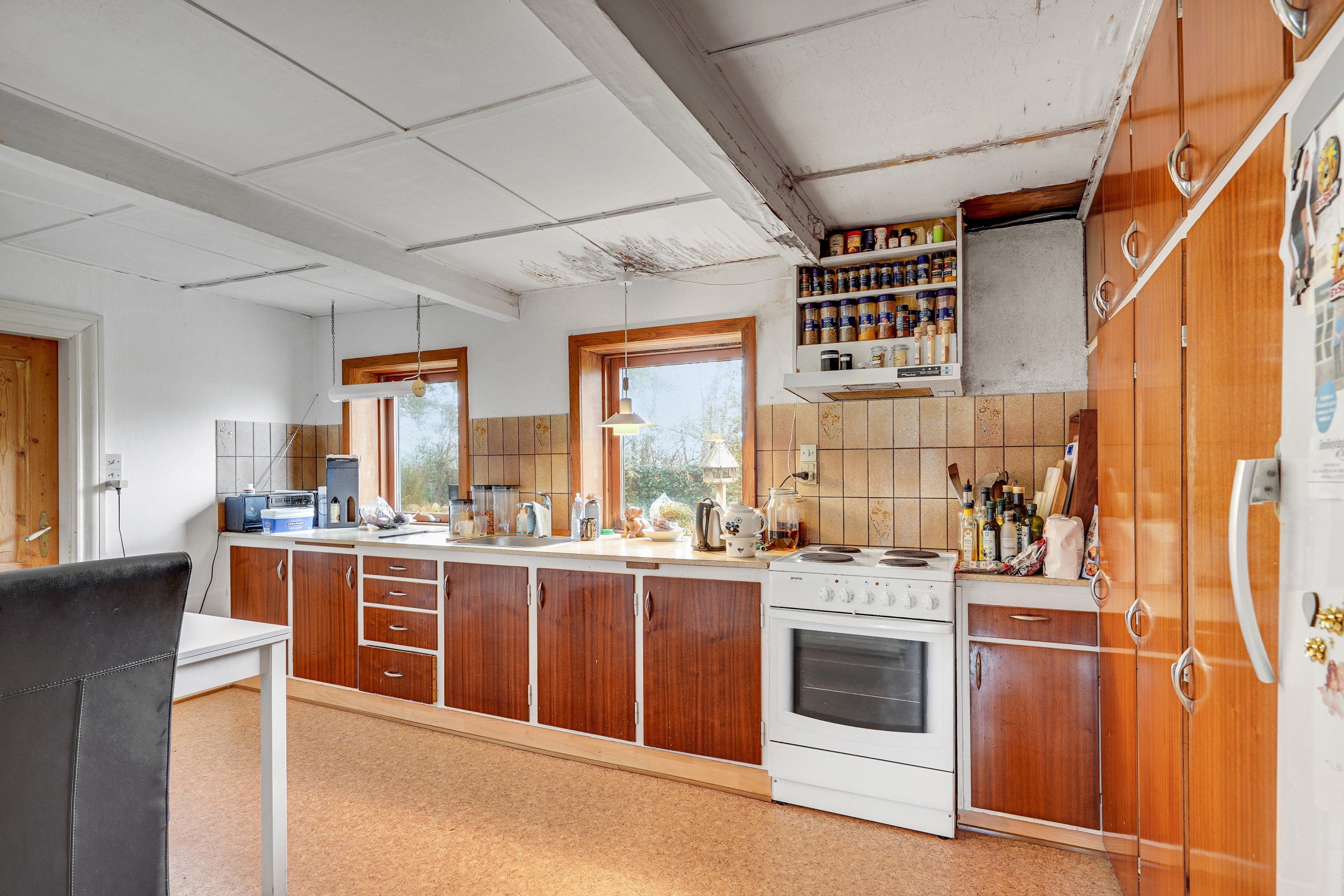 Fremhævet køkken billede i fuldskærmstilstand. Billede af Åkirkevej 40, 6851 Janderup Vestj