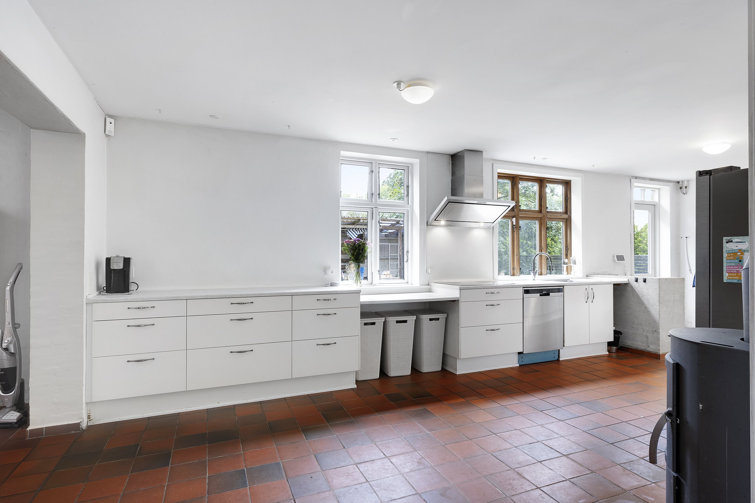 Fremhævet køkken billede i fuldskærmstilstand. Billede af Ribevej 34, Egebæk, 6760 Ribe