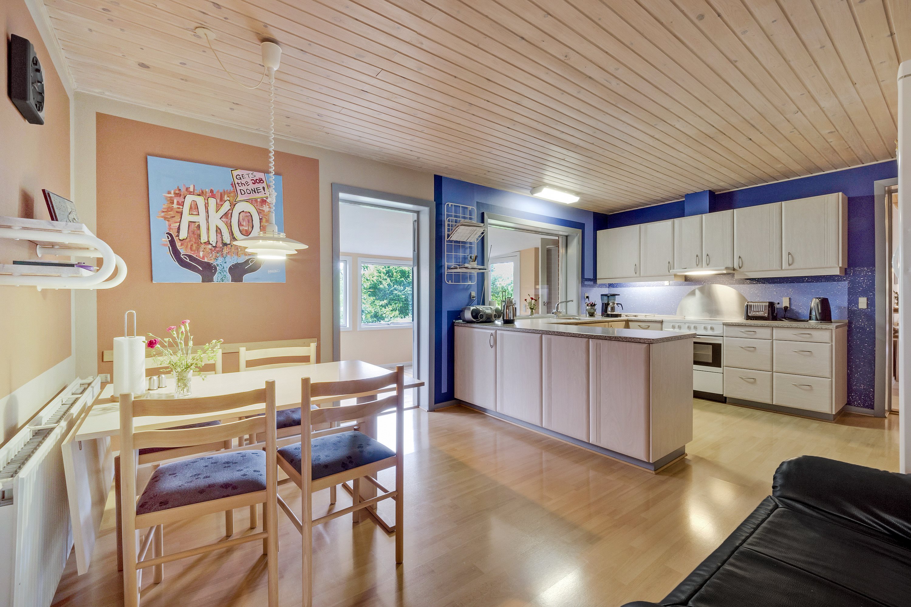 Fremhævet køkken billede i fuldskærmstilstand. Billede af Klitmøllervej 17, Ø. Vandet, 7700 Thisted