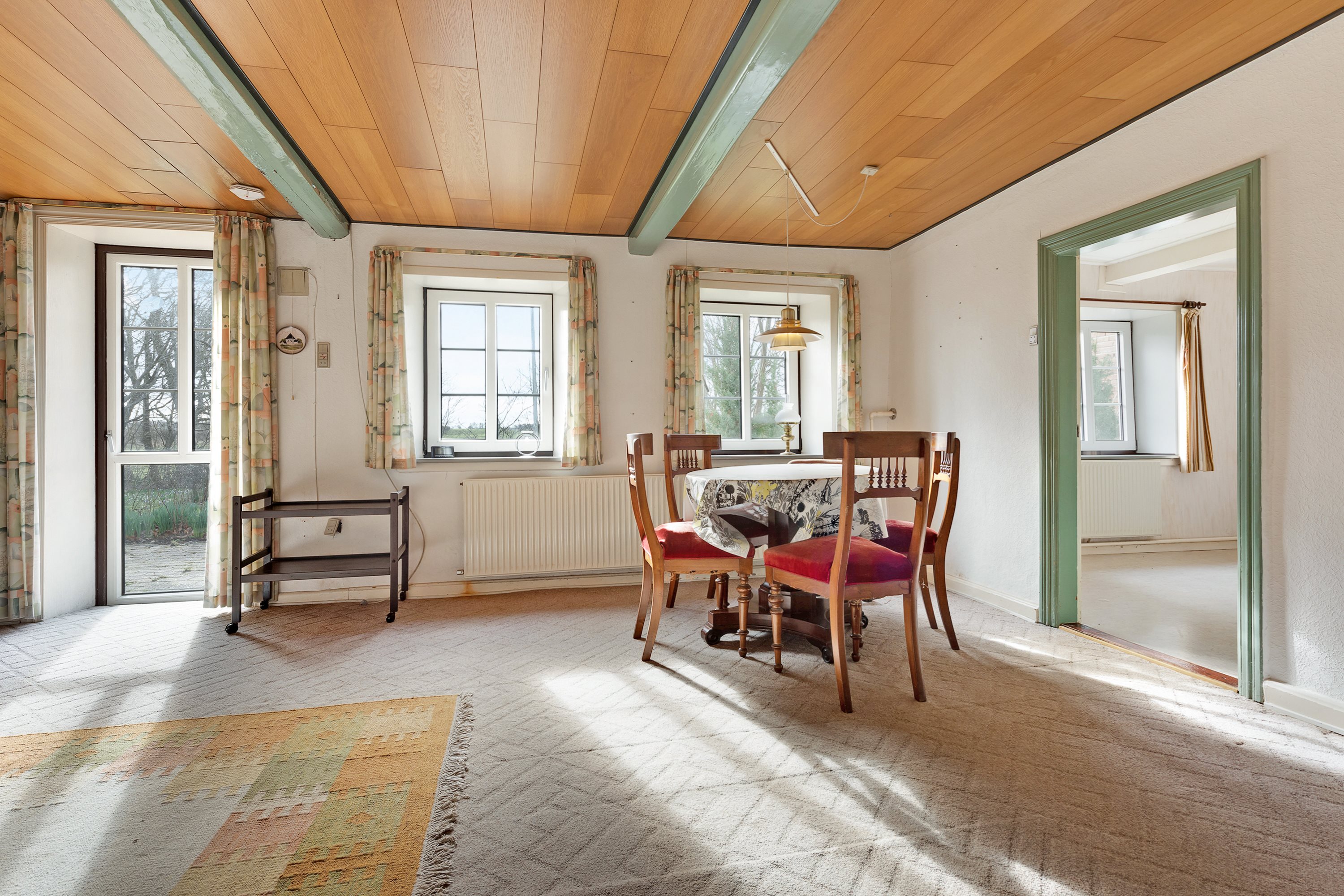 Fremhævet stue billede i fuldskærmstilstand. Billede af Nymark 6, Hygummark, 6630 Rødding