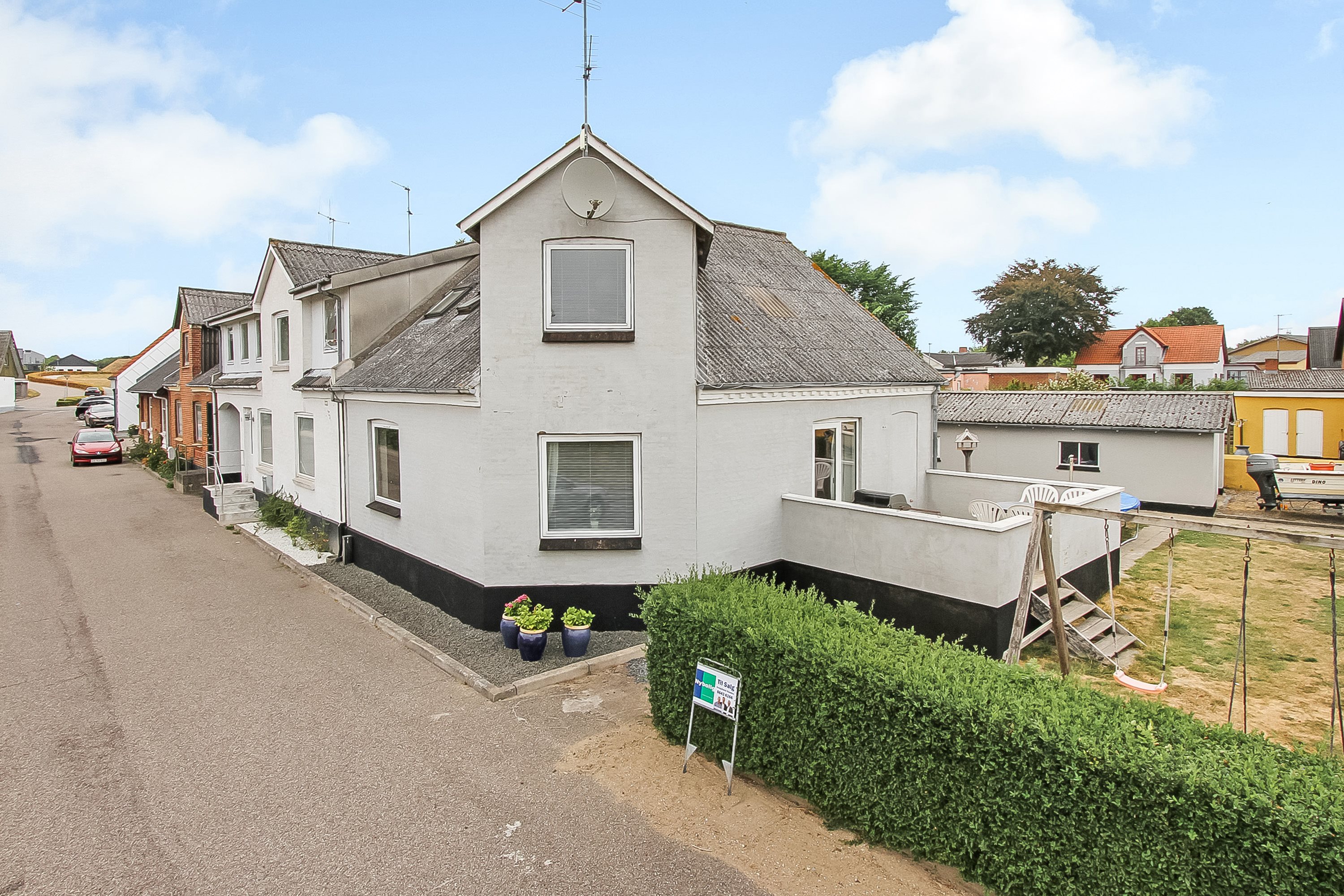 Miniaturebillede 1: ejendommen. Billede af Tværvejen 11, Vivild, 8961 Allingåbro