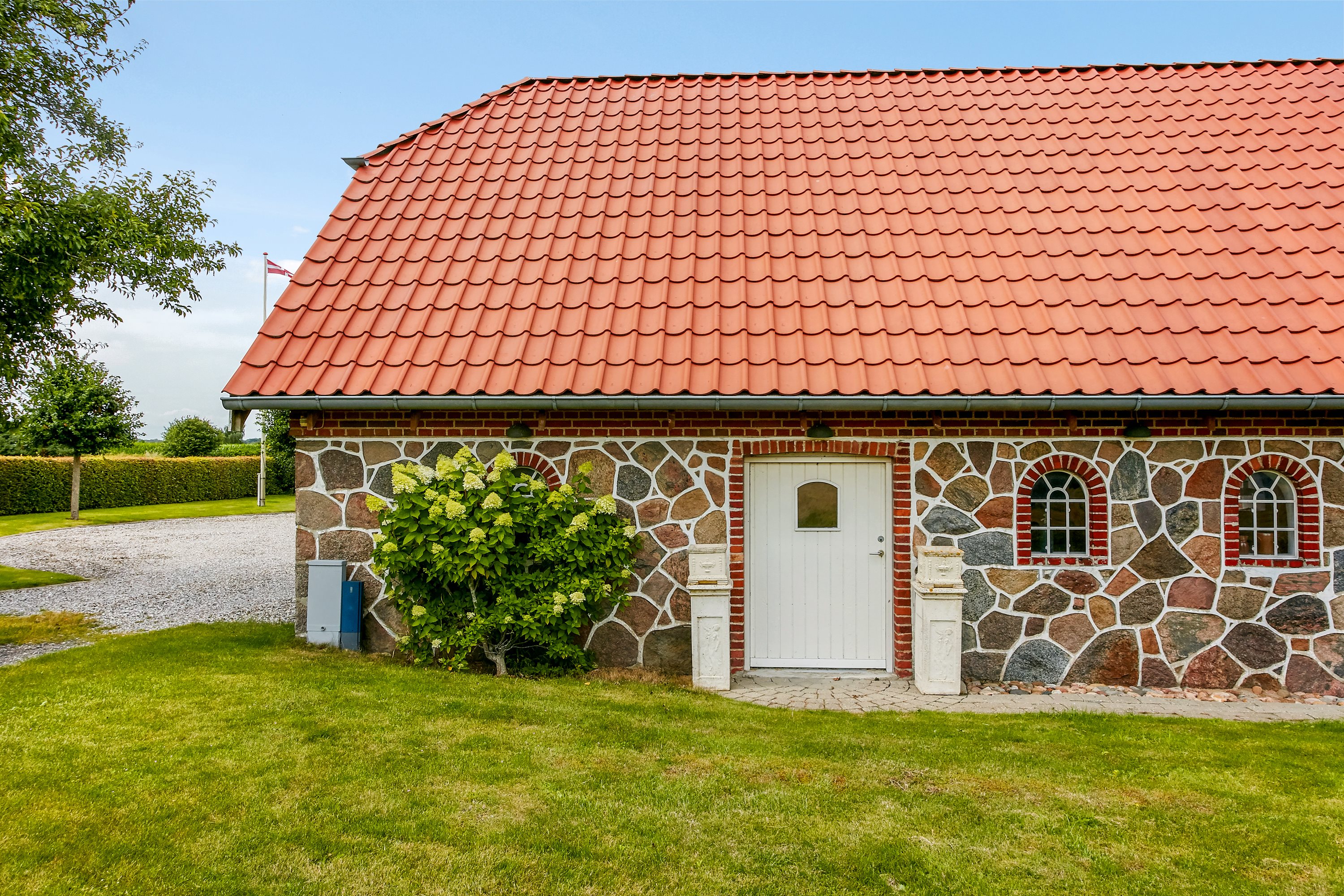 Fremhævet ejendommen billede i fuldskærmstilstand. Billede af Snaptunvej 33A, Snaptun, 7130 Juelsminde