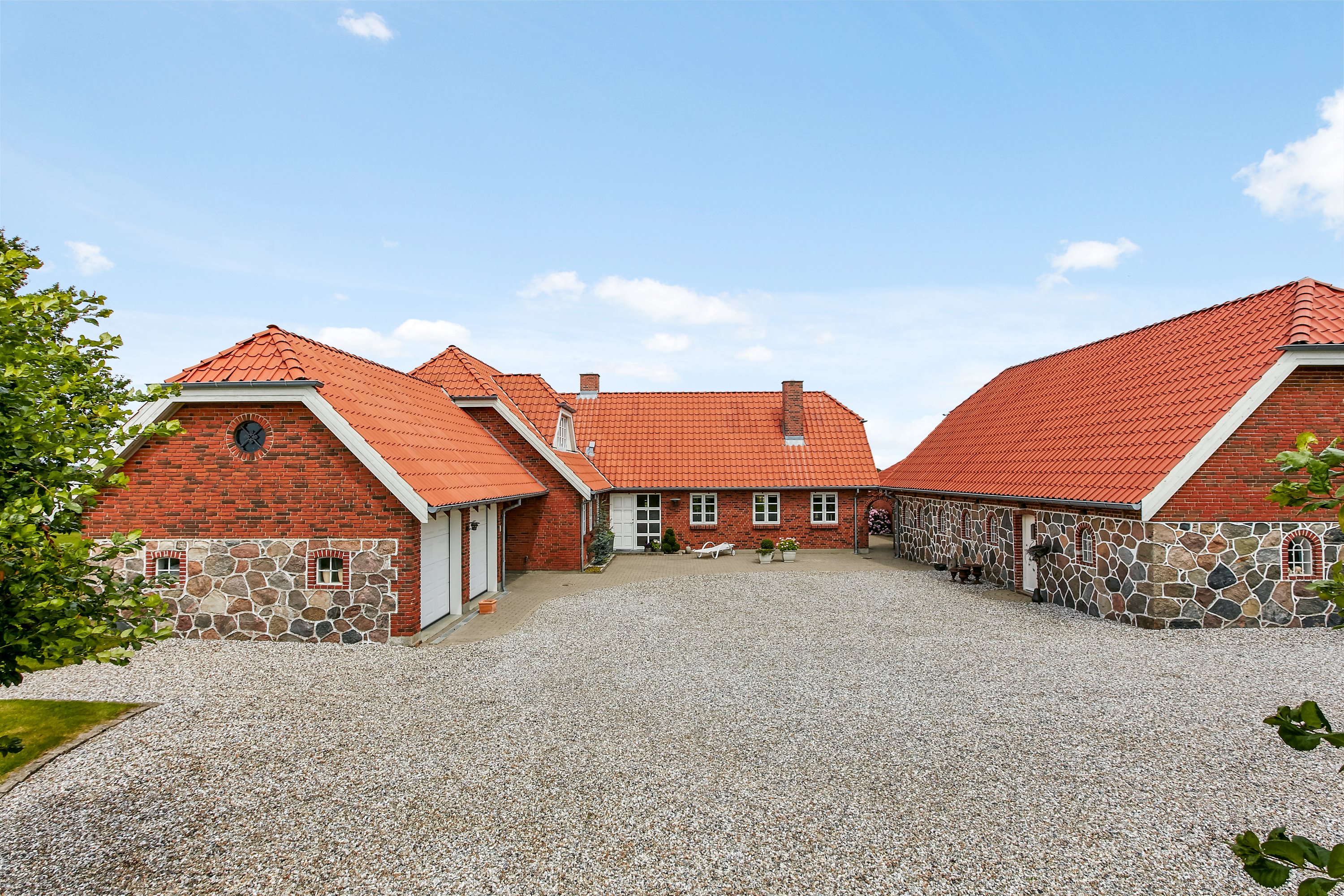 Fremhævet ejendommen billede i fuldskærmstilstand. Billede af Snaptunvej 33A, Snaptun, 7130 Juelsminde