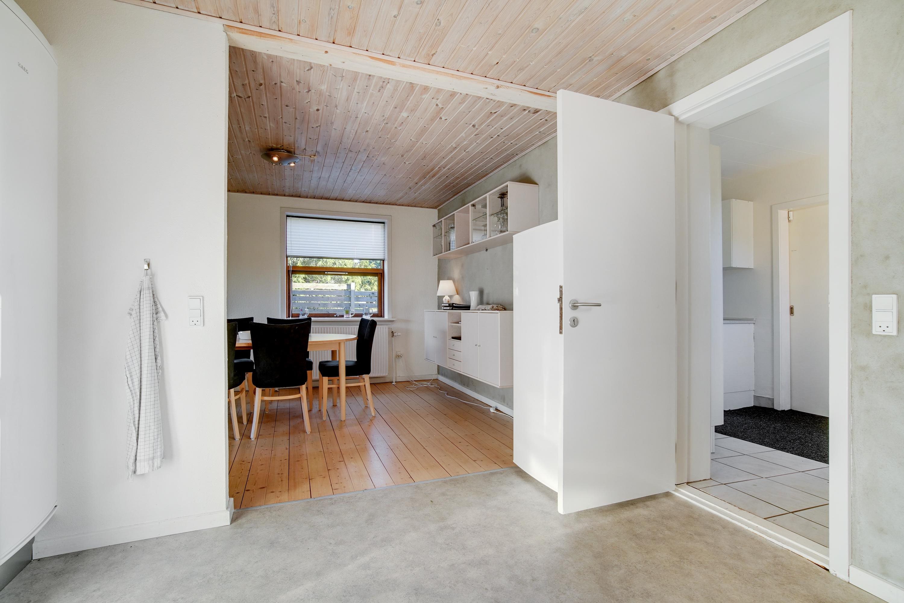 Fremhævet køkken billede i fuldskærmstilstand. Billede af Tørholmsvej 114, 9800 Hjørring