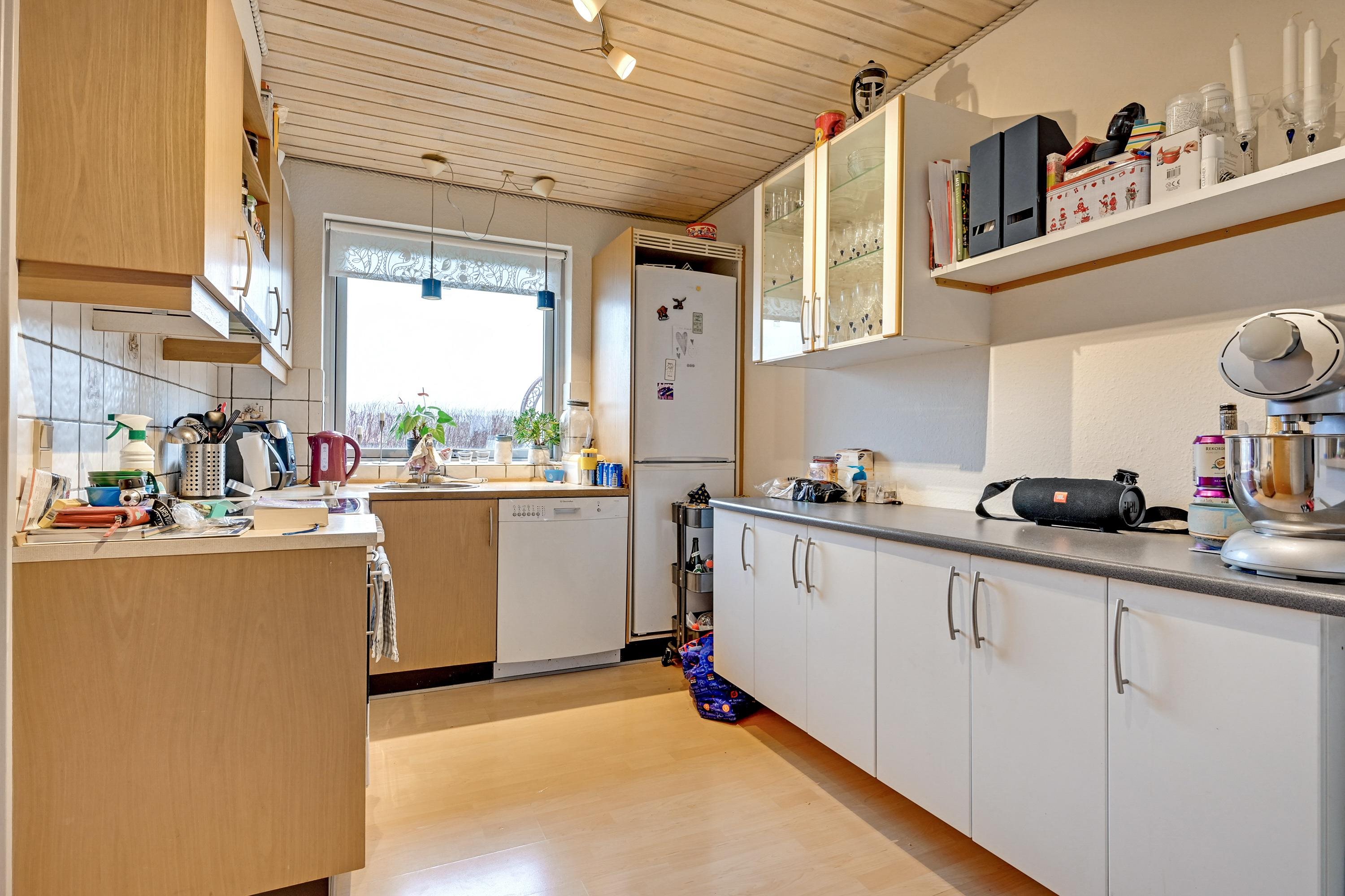 Miniaturebillede 2: køkken. Billede af Hagenstrupparken 33B, 8860 Ulstrup