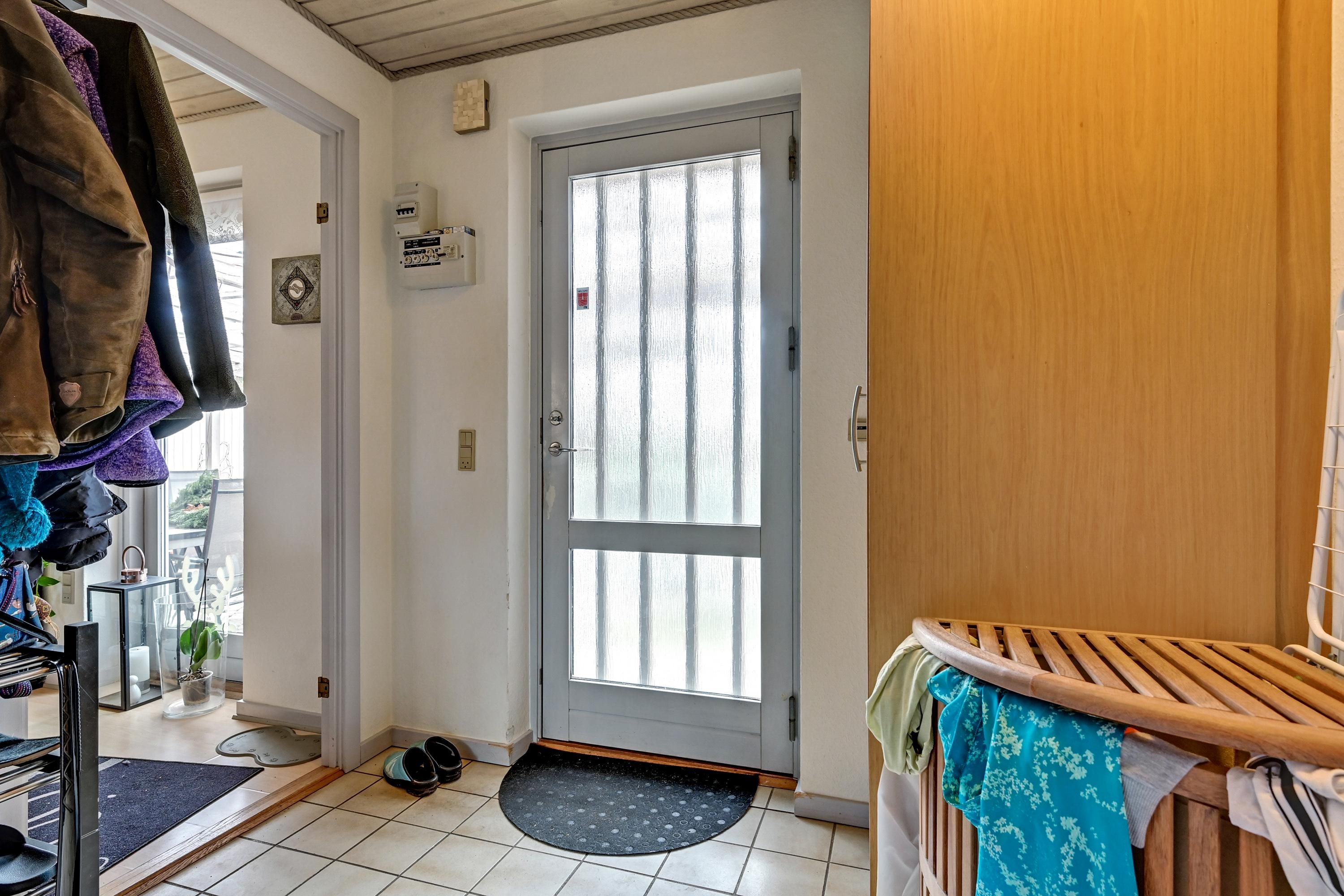 Fremhævet entré billede i fuldskærmstilstand. Billede af Hagenstrupparken 33B, 8860 Ulstrup