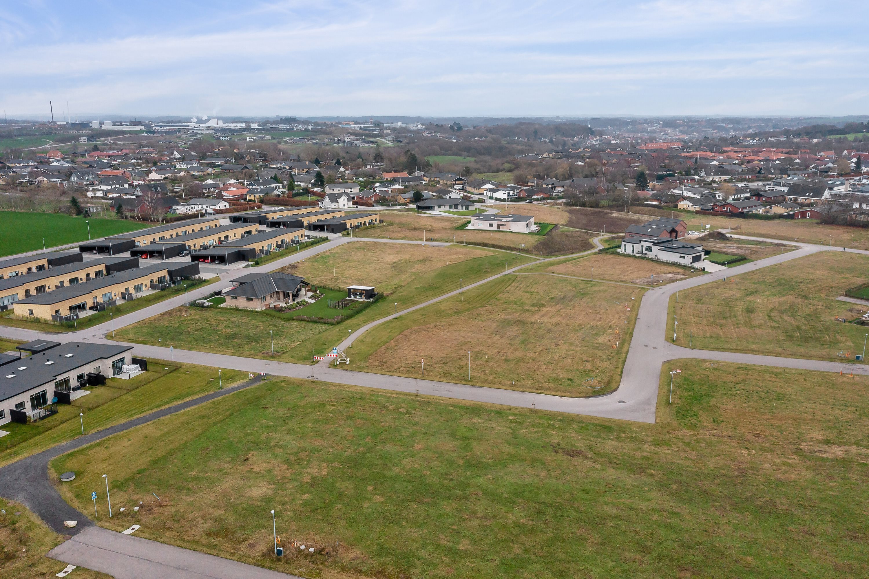 Fremhævet luftfoto billede i fuldskærmstilstand. Billede af Tulipanvang 6, Hørby, 9500 Hobro