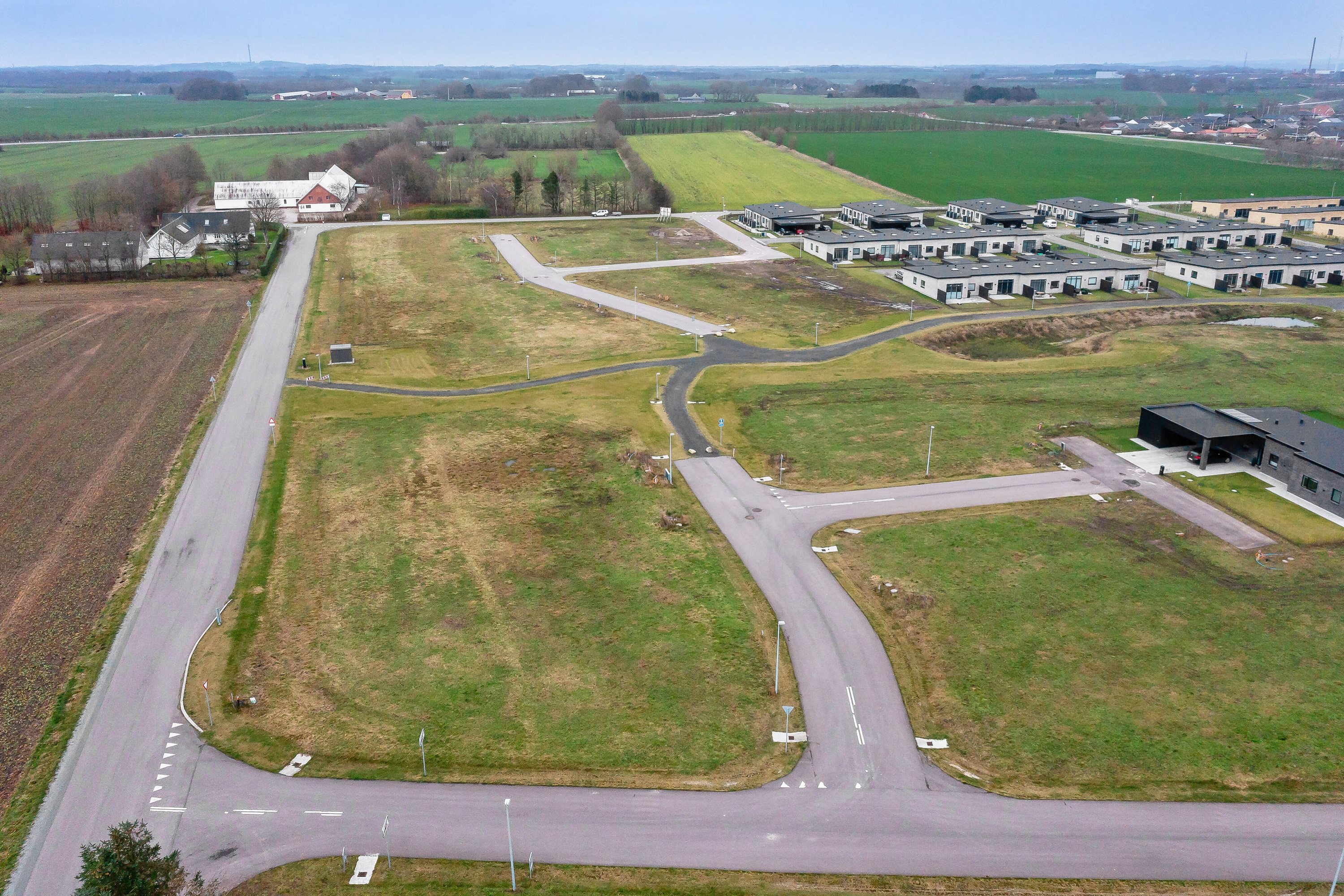 Fremhævet luftfoto billede i fuldskærmstilstand. Billede af Tulipanvang 6, Hørby, 9500 Hobro