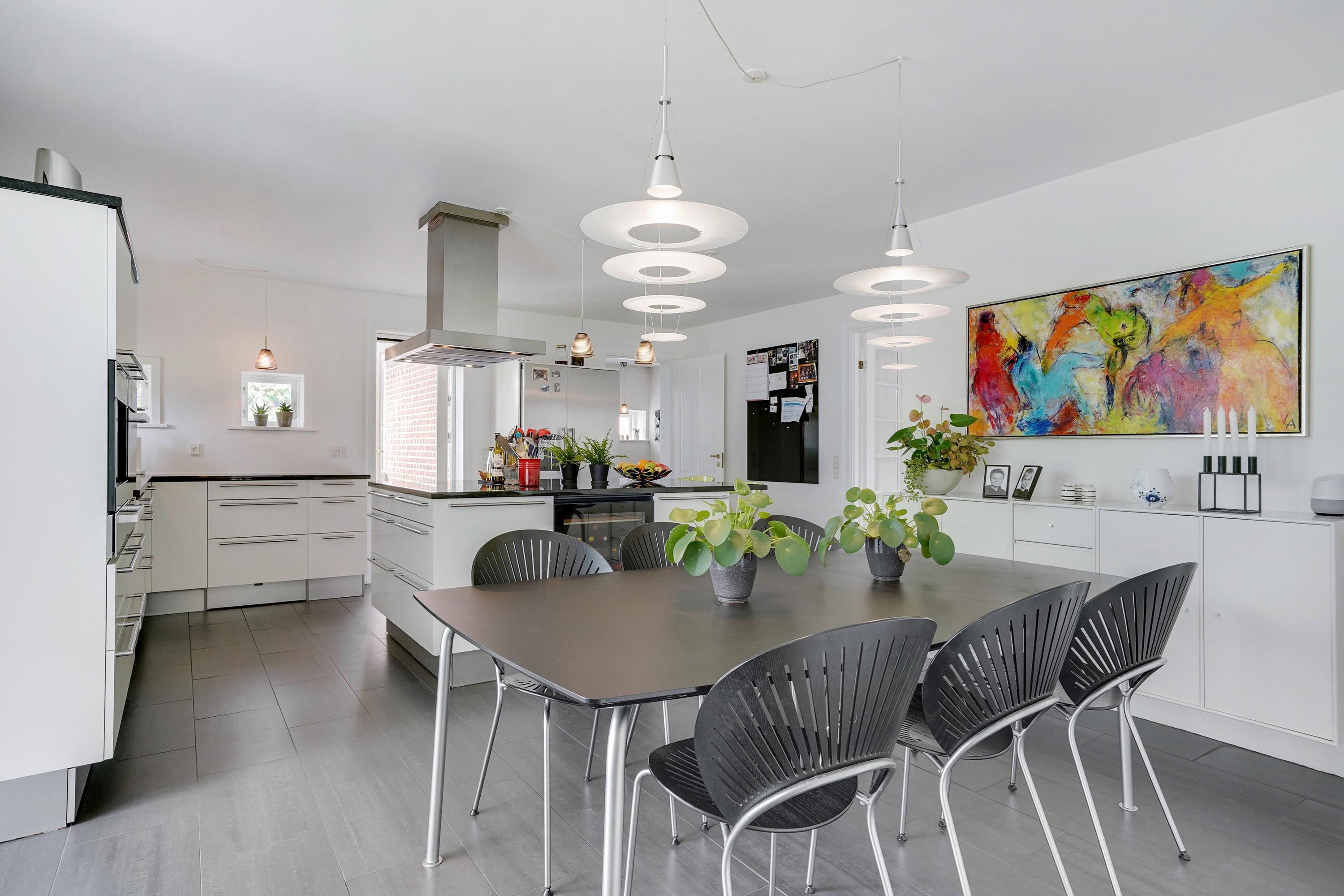 Fremhævet køkken alrum billede i fuldskærmstilstand. Billede af Brendstrupsvej 33, 6800 Varde