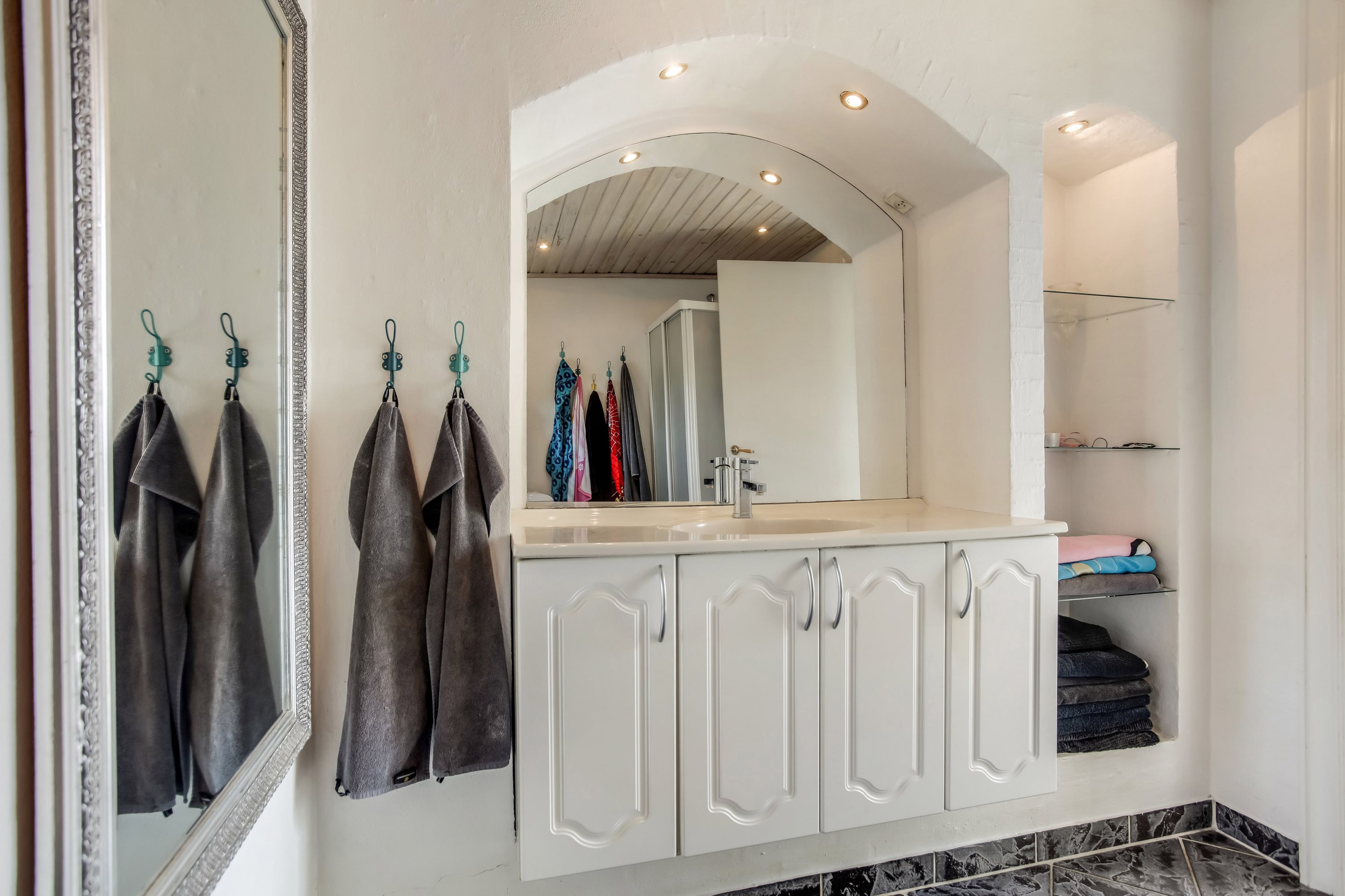 Fremhævet badeværelse billede i fuldskærmstilstand. Billede af Hårupgade 7, Hårup, 8740 Brædstrup