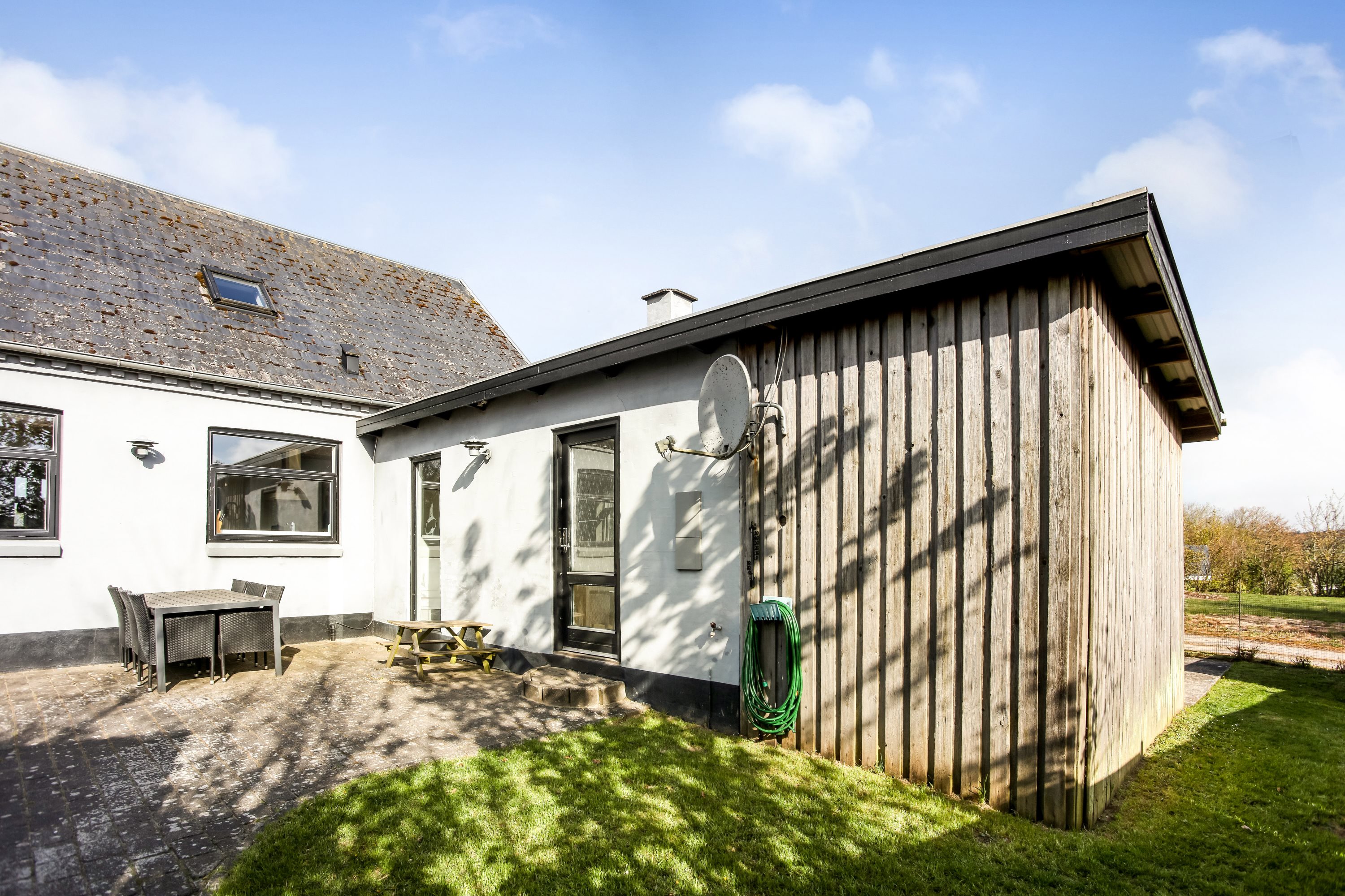 Fremhævet terrasse billede i fuldskærmstilstand. Billede af Hårupgade 7, Hårup, 8740 Brædstrup