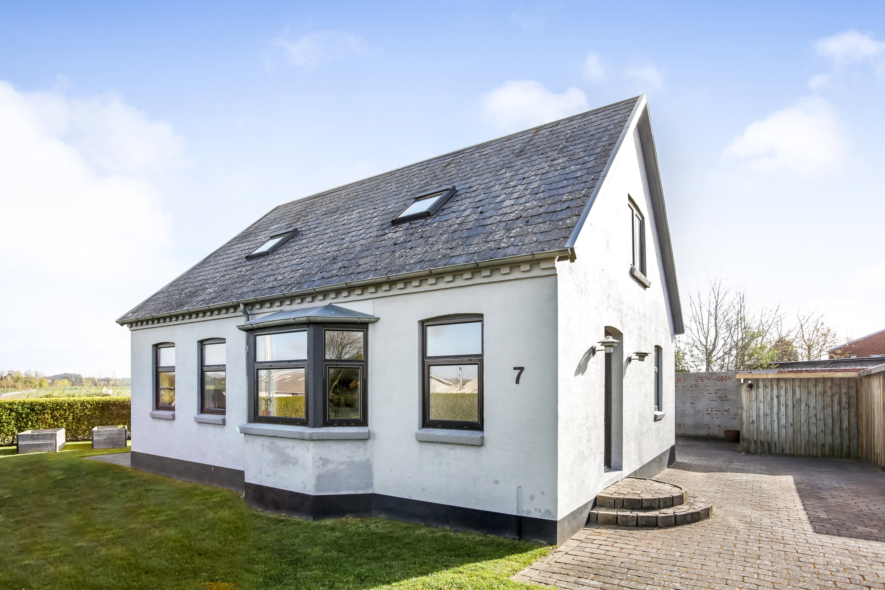 Fremhævet ejendommen billede i fuldskærmstilstand. Billede af Hårupgade 7, Hårup, 8740 Brædstrup