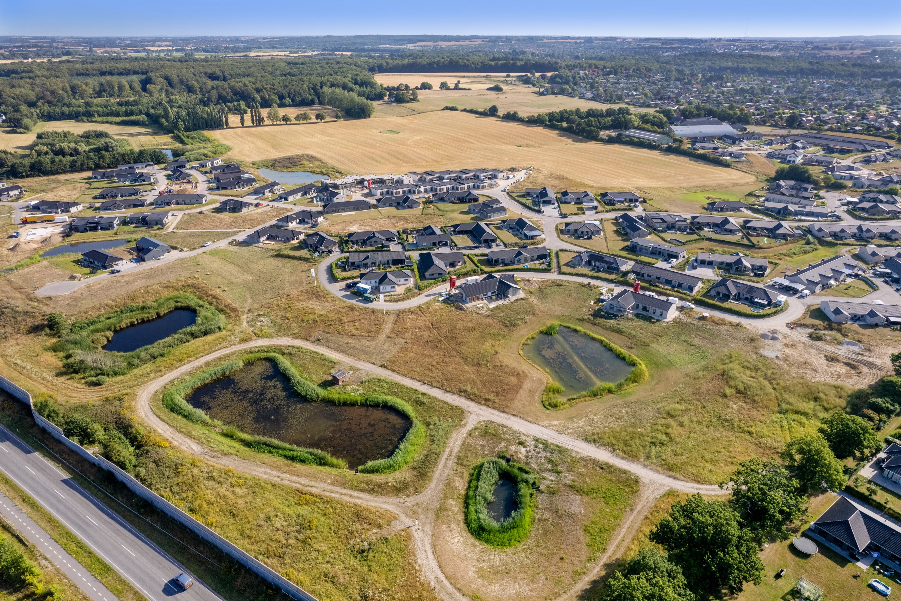 Fremhævet omgivelser billede i fuldskærmstilstand. Billede af Klosterlunden 135, 4700 Næstved