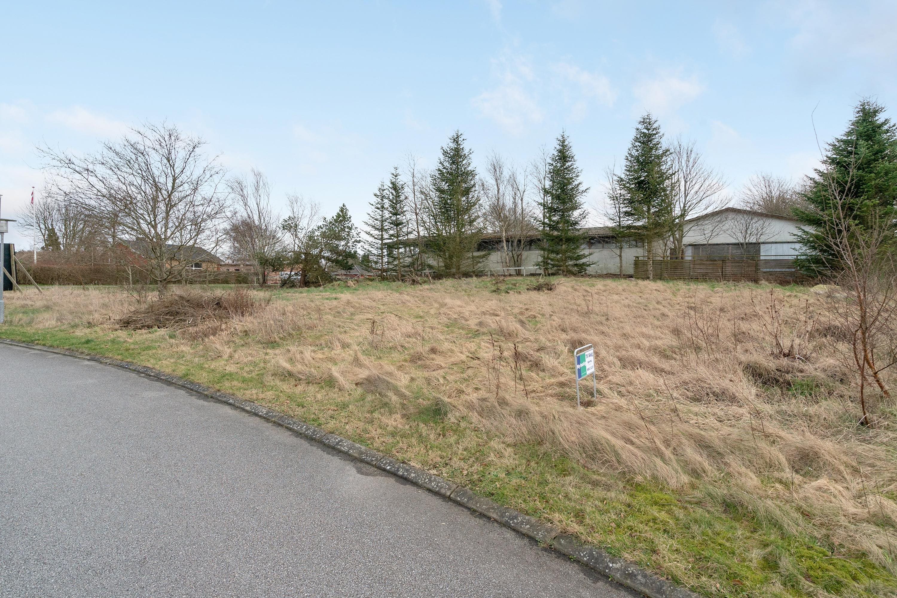 Miniaturebillede 2: grund. Billede af Engparken 7, 9800 Hjørring