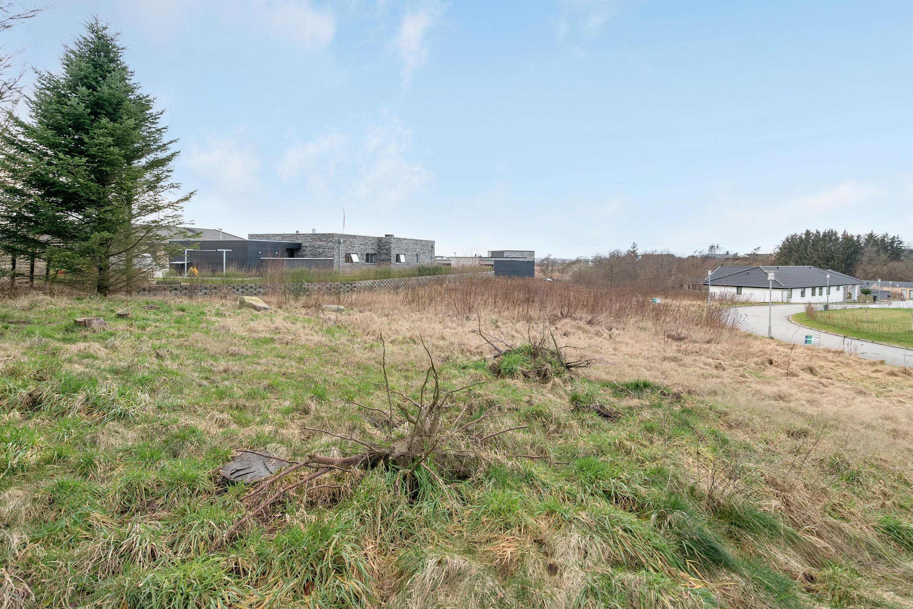 Fremhævet grund billede i fuldskærmstilstand. Billede af Engparken 7, 9800 Hjørring