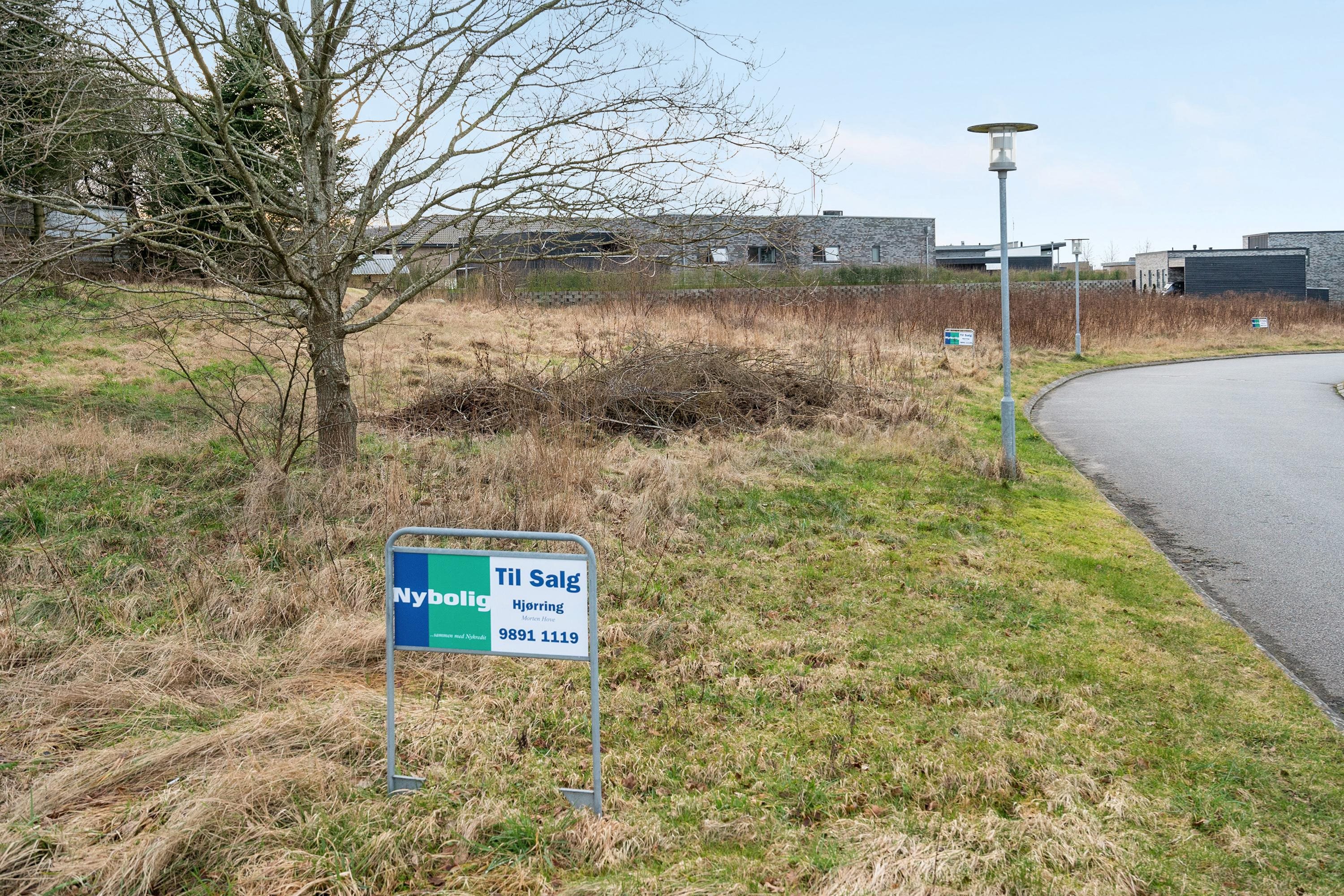 Fremhævet grund billede i fuldskærmstilstand. Billede af Engparken 9, 9800 Hjørring