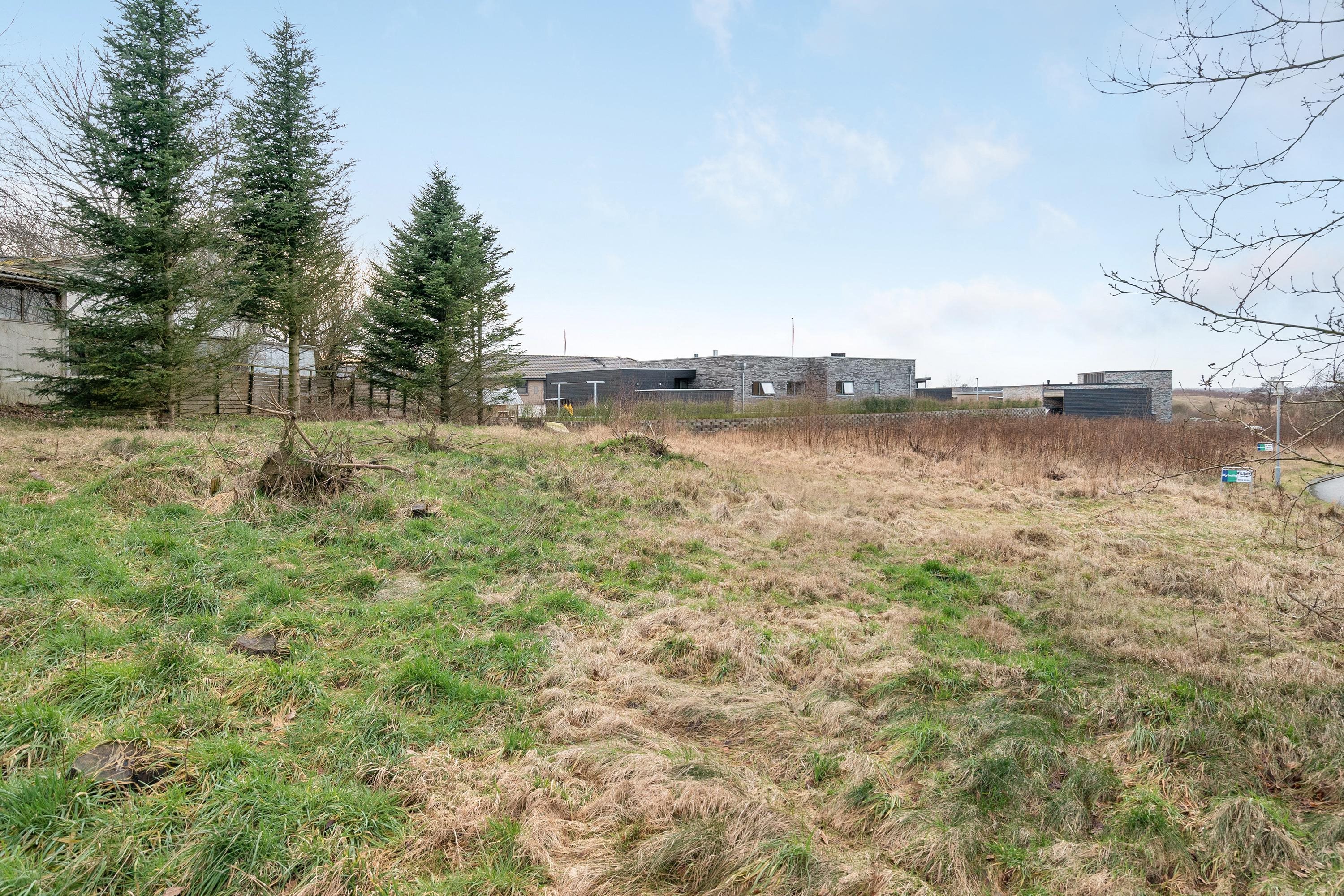 Fremhævet grund billede i fuldskærmstilstand. Billede af Engparken 9, 9800 Hjørring