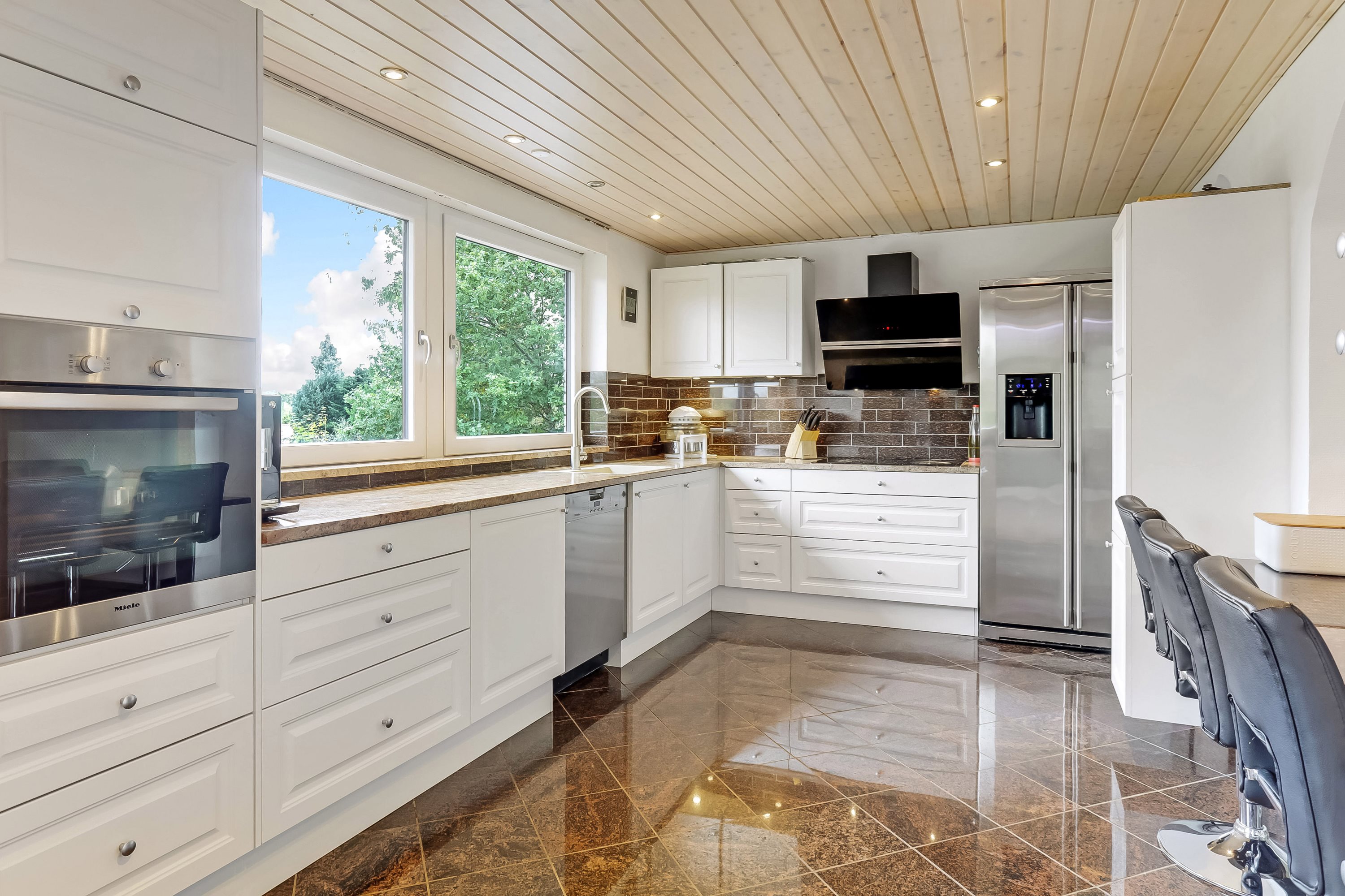 Fremhævet køkken billede i fuldskærmstilstand. Billede af Granstien 5, Birgittelyst, 8800 Viborg