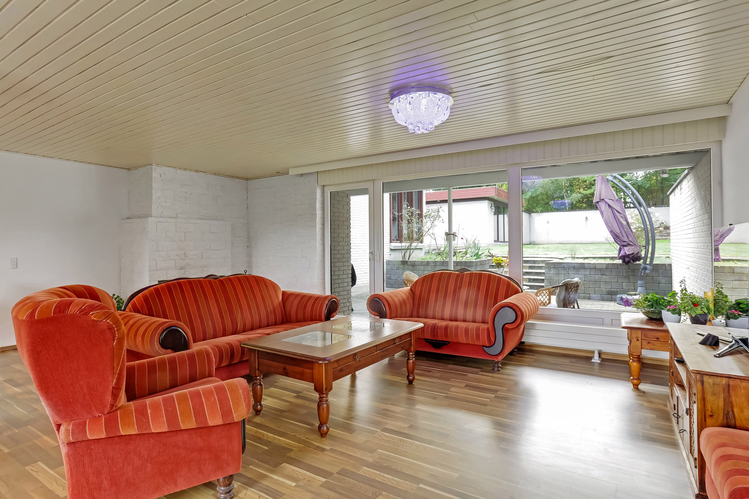 Fremhævet stue billede i fuldskærmstilstand. Billede af Granstien 5, Birgittelyst, 8800 Viborg