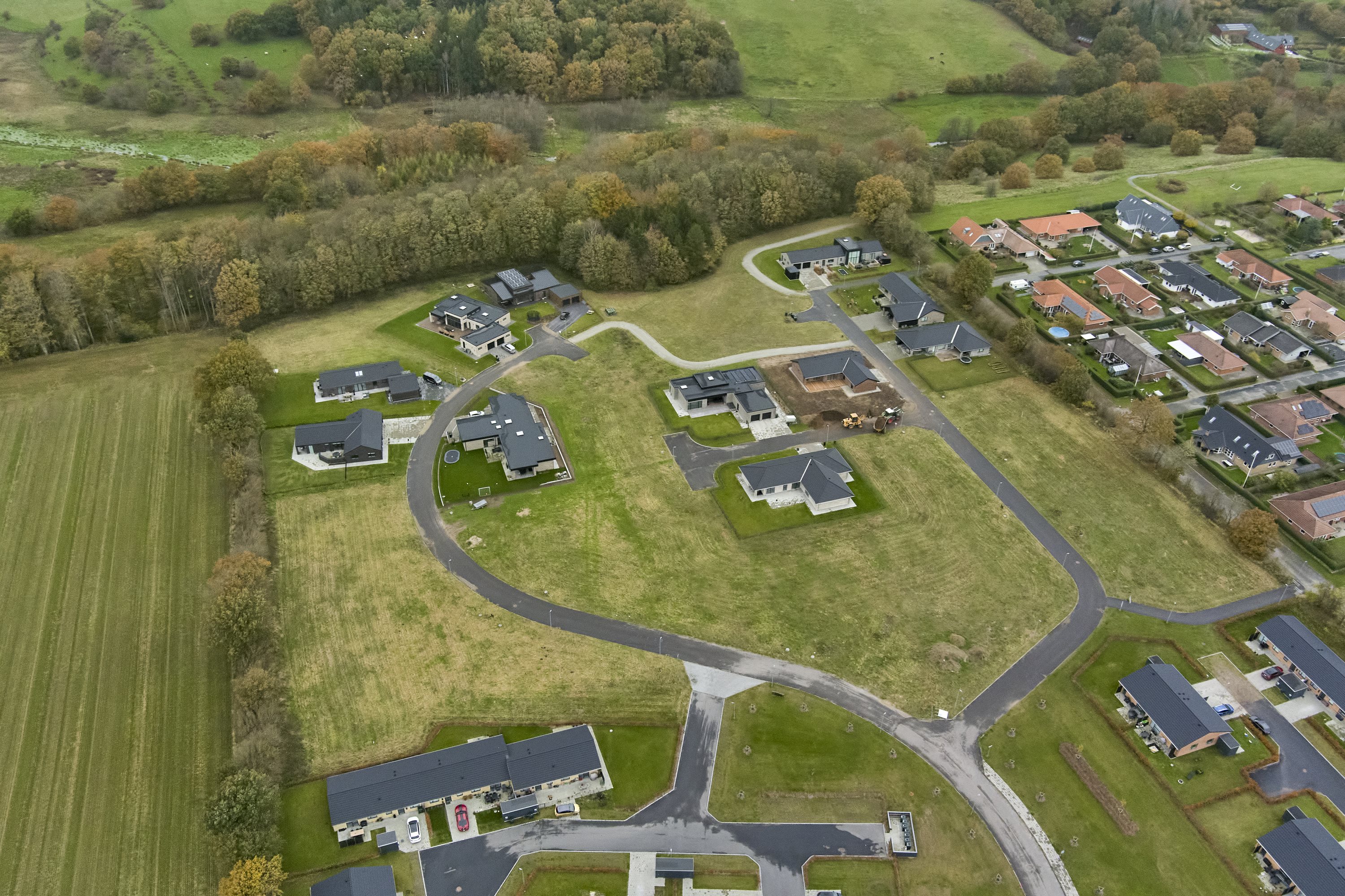 Fremhævet andet billede i fuldskærmstilstand. Billede af Lærkevænget 5, 6051 Almind