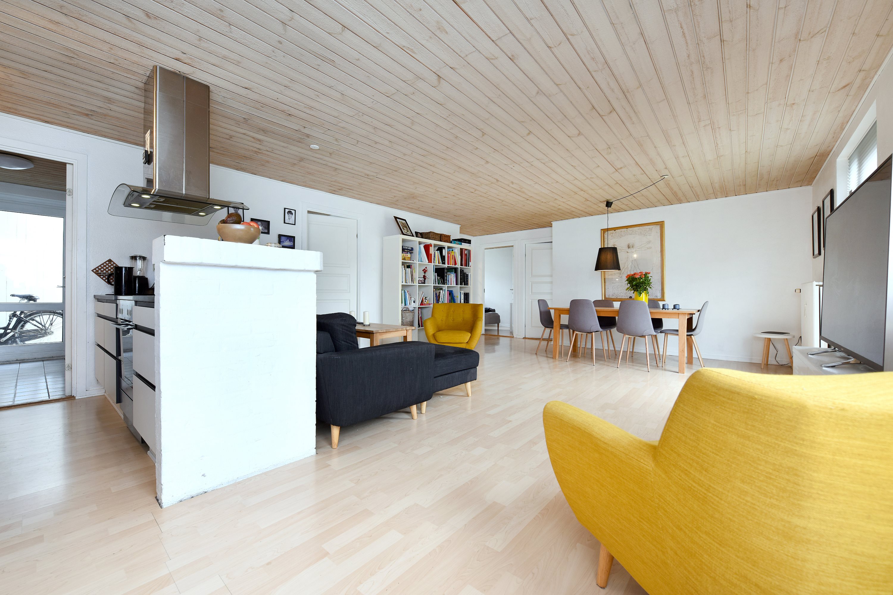 Fremhævet andet billede i fuldskærmstilstand. Billede af Åbakken 1E, 8362 Hørning