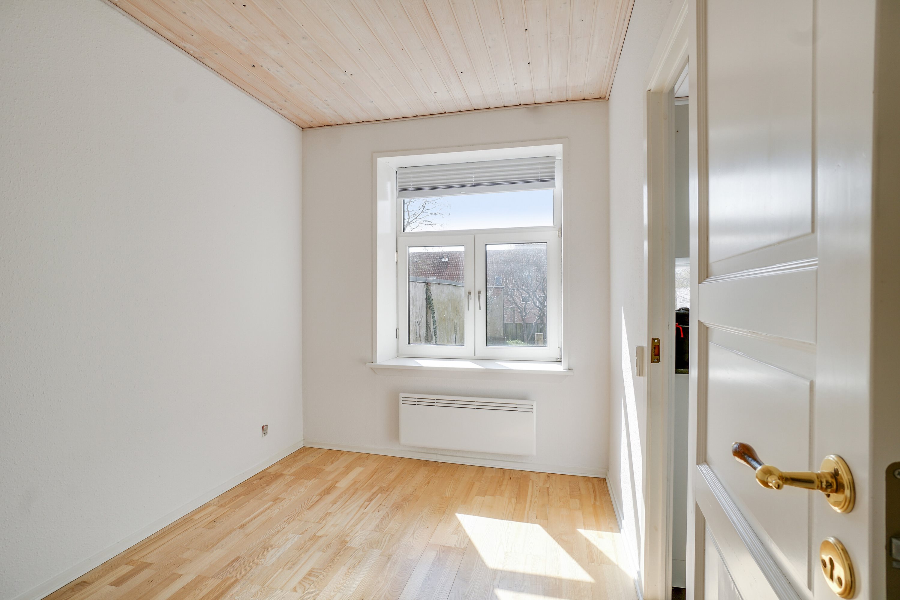 Fremhævet stue billede i fuldskærmstilstand. Billede af Holsteinsgade 21, st.. tv., 8300 Odder