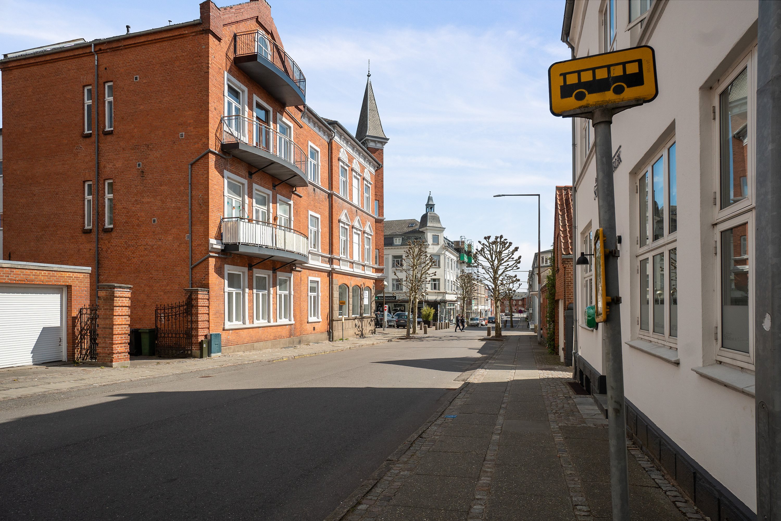 Fremhævet omgivelser billede i fuldskærmstilstand. Billede af Holsteinsgade 21, st.. tv., 8300 Odder