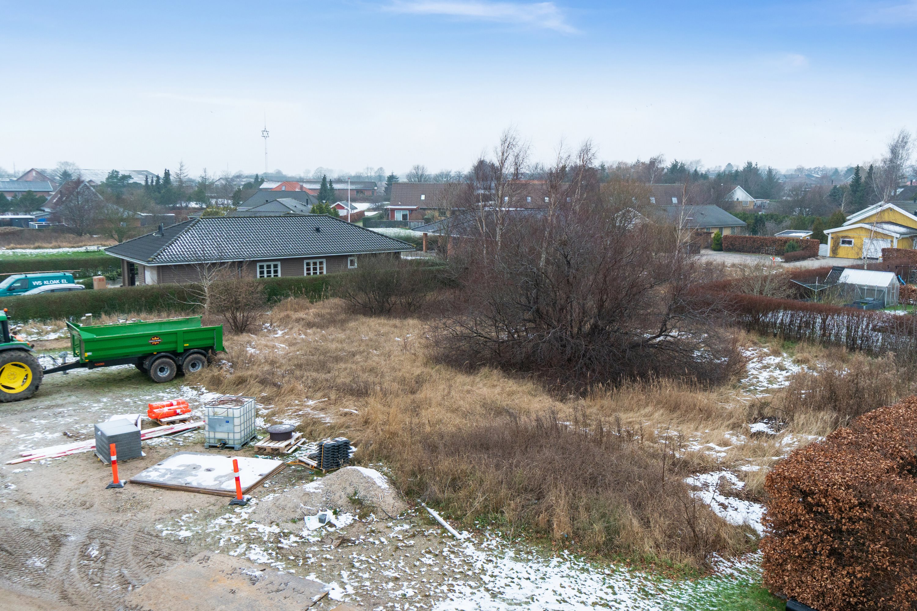 Fremhævet udendørs billede i fuldskærmstilstand. Billede af Klokkelyngen 15, 4573 Højby