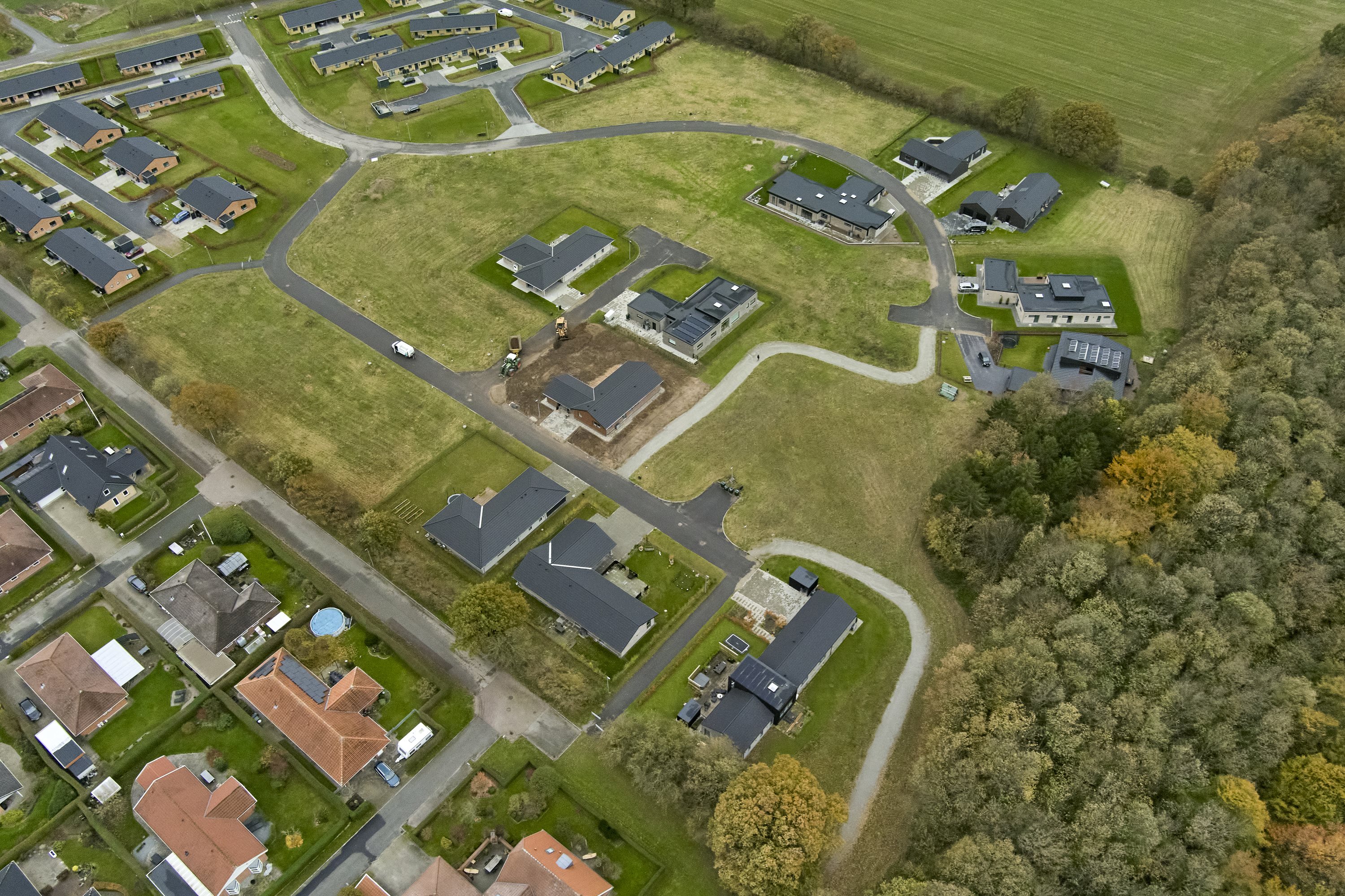 Miniaturebillede 2: andet. Billede af Løvvænget 4, 6051 Almind