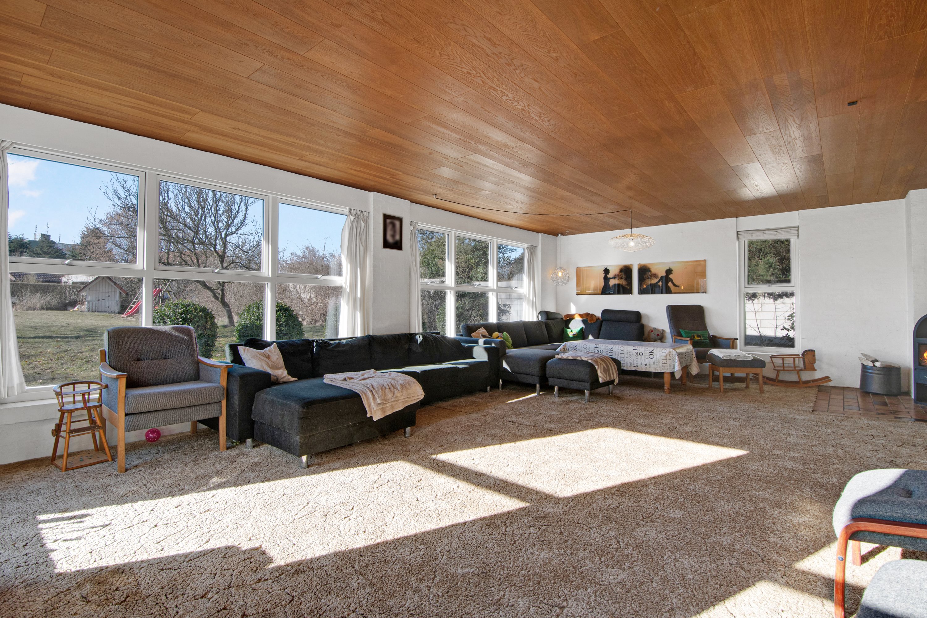 Fremhævet stue billede i fuldskærmstilstand. Billede af Nødagervej 8, 8560 Kolind