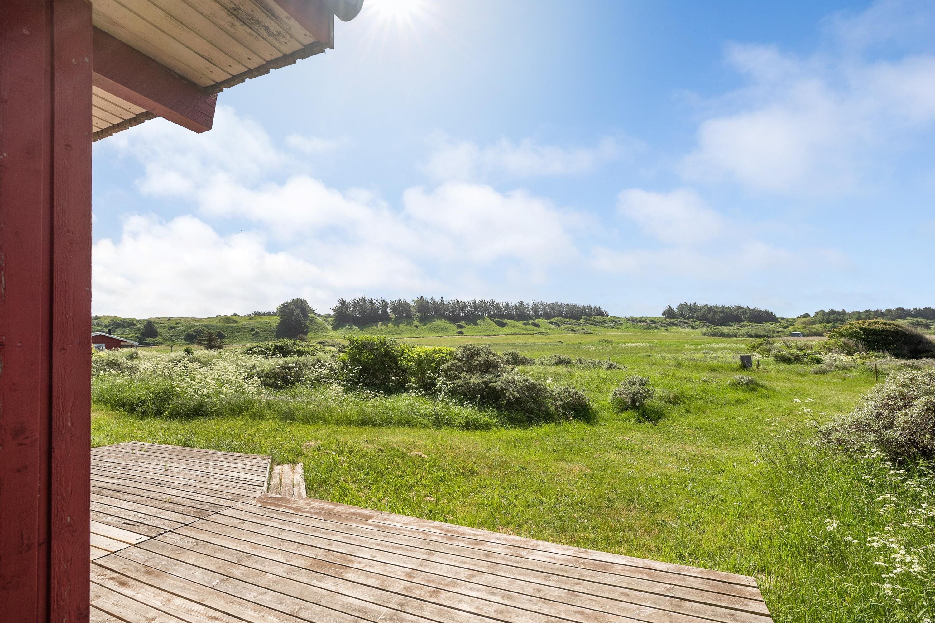 Miniaturebillede 2: udsigt. Billede af Indemarken 26, Skallerup, 9800 Hjørring