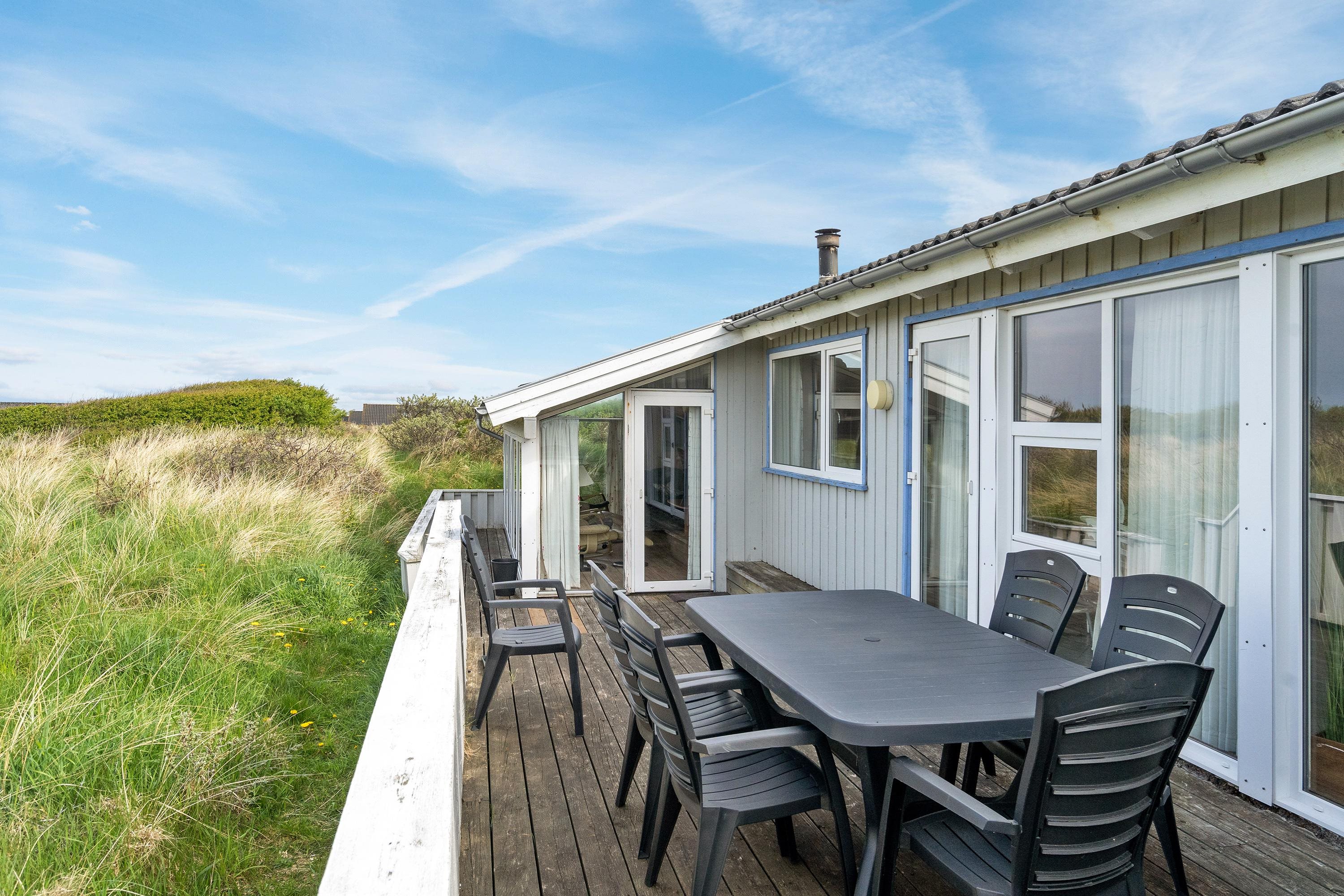 Fremhævet terrasse billede i fuldskærmstilstand. Billede af Indemarken 39, Skallerup, 9800 Hjørring