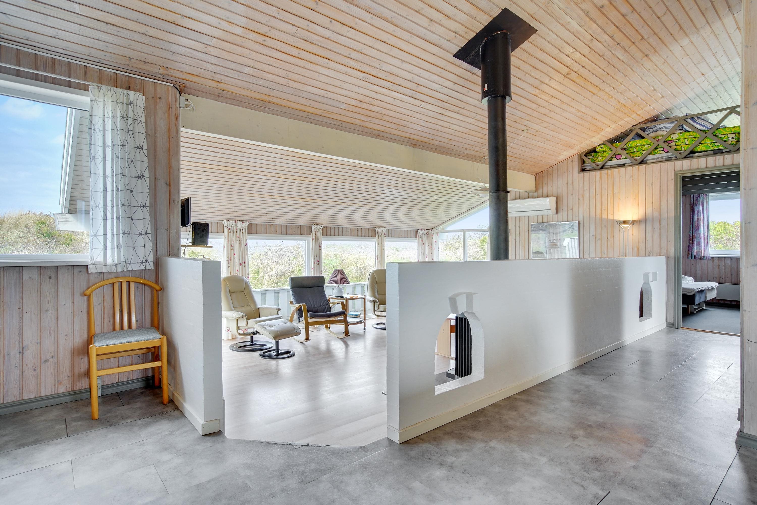 Fremhævet stue billede i fuldskærmstilstand. Billede af Indemarken 39, Skallerup, 9800 Hjørring