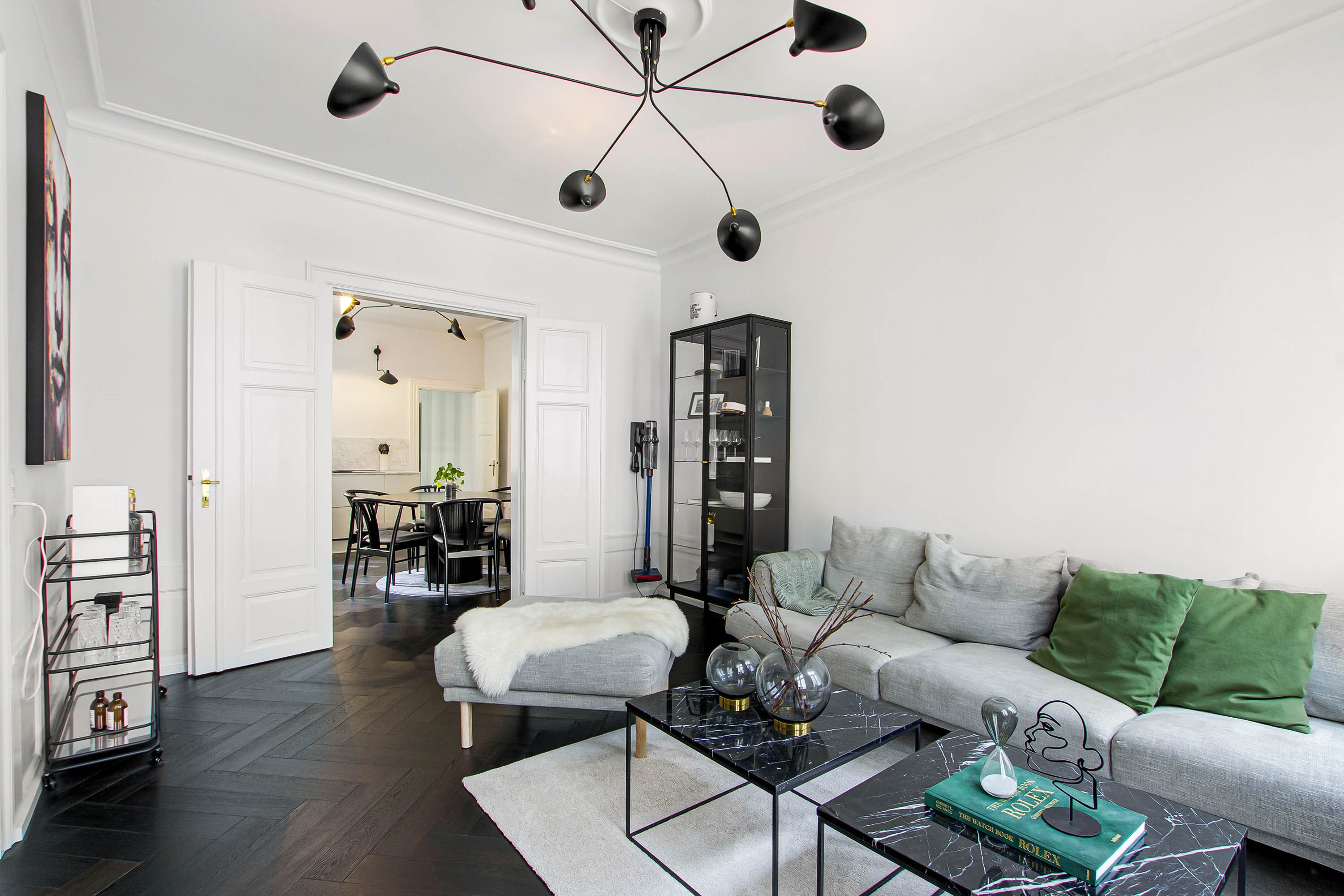 Fremhævet stue billede i fuldskærmstilstand. Billede af Hyskenstræde 3, 1. tv., 1207 København K