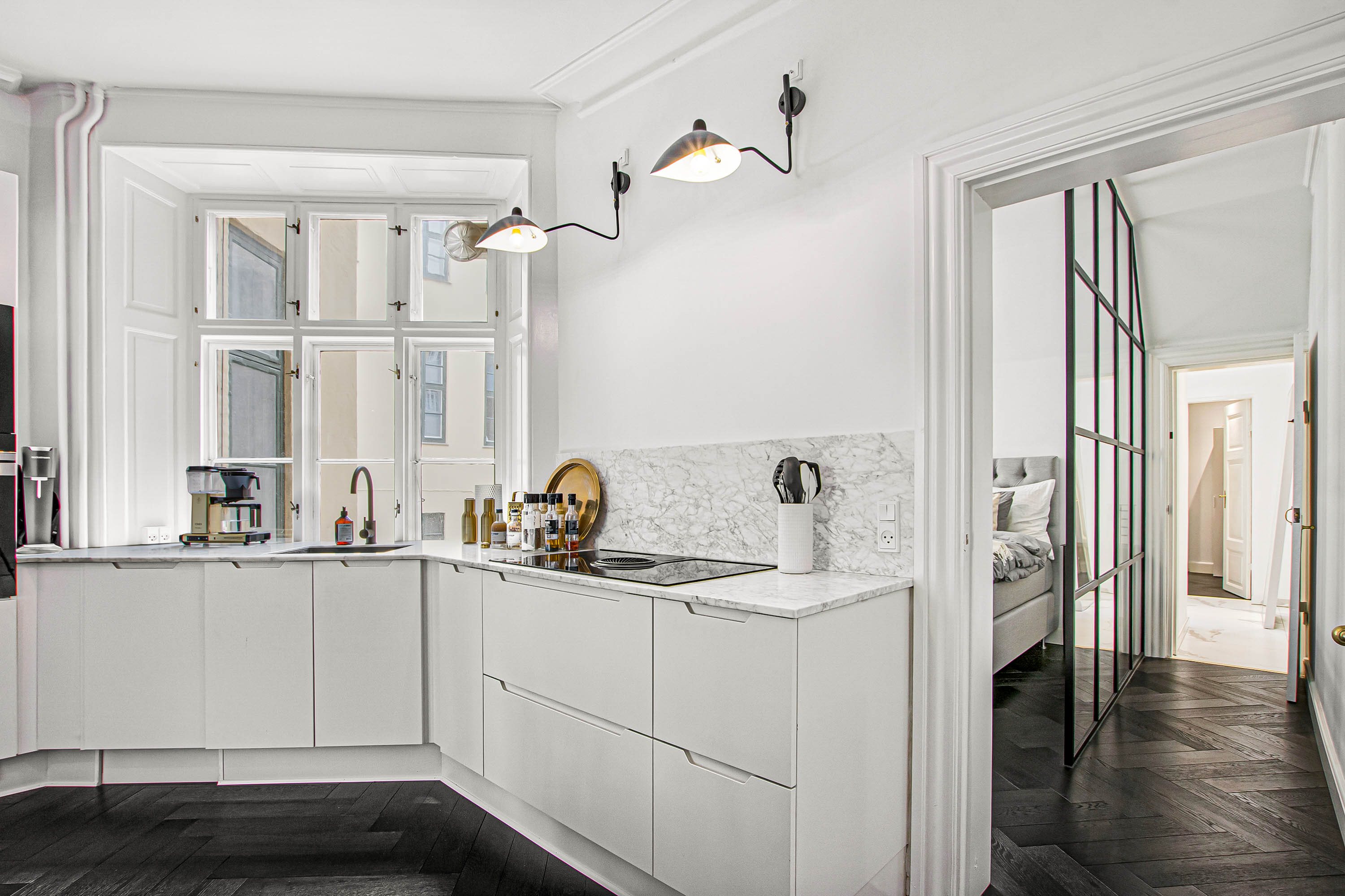 Fremhævet køkken billede i fuldskærmstilstand. Billede af Hyskenstræde 3, 1. tv., 1207 København K