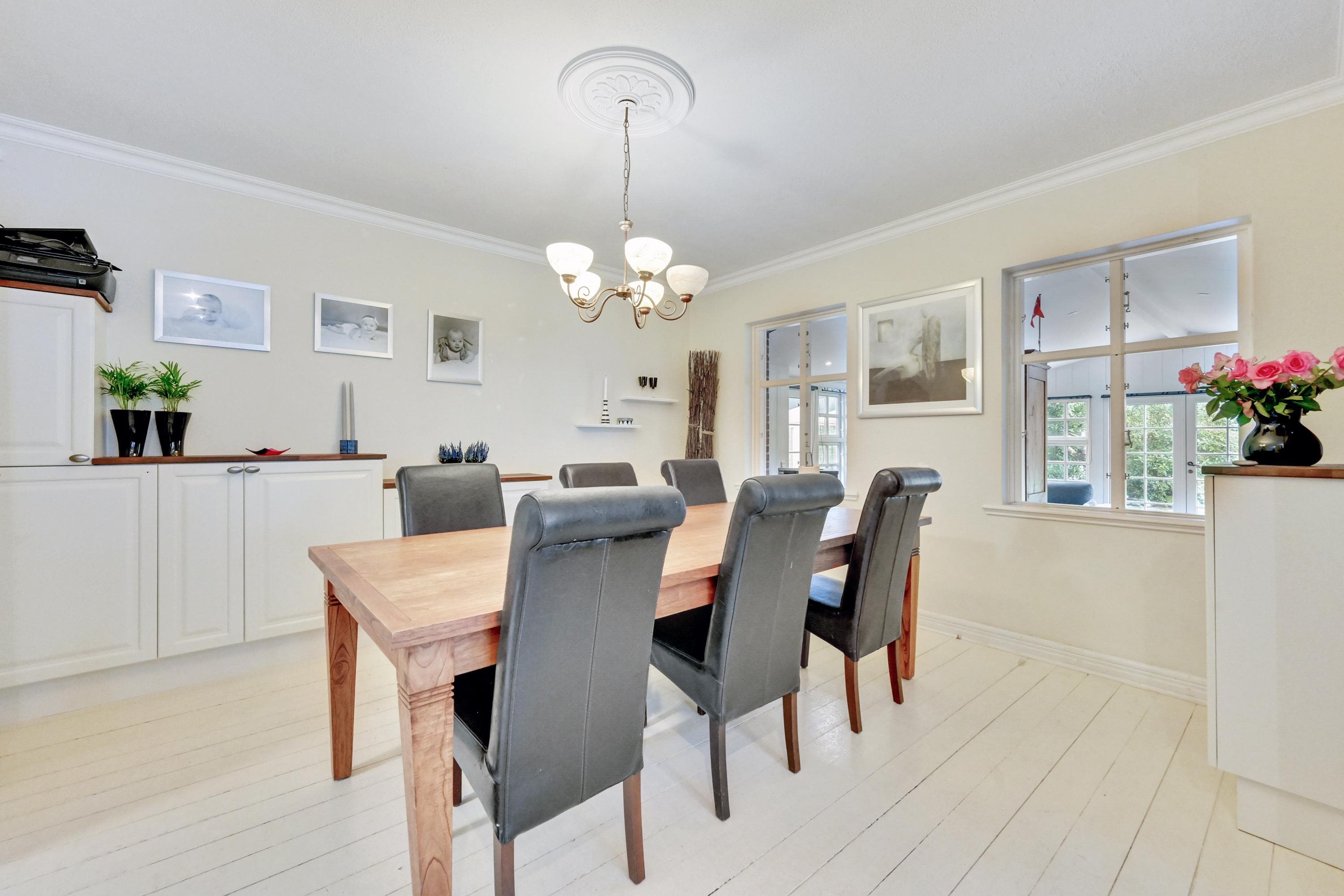 Fremhævet alrum billede i fuldskærmstilstand. Billede af Pilealle 14, 6900 Skjern