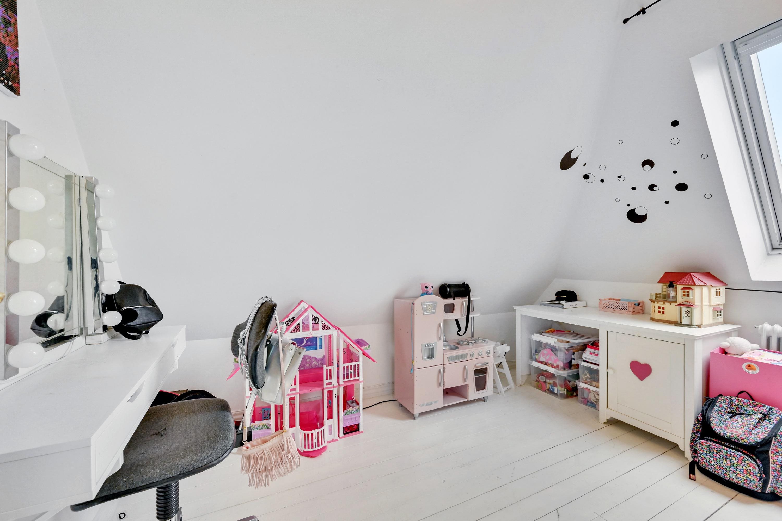 Fremhævet værelse billede i fuldskærmstilstand. Billede af Pilealle 14, 6900 Skjern