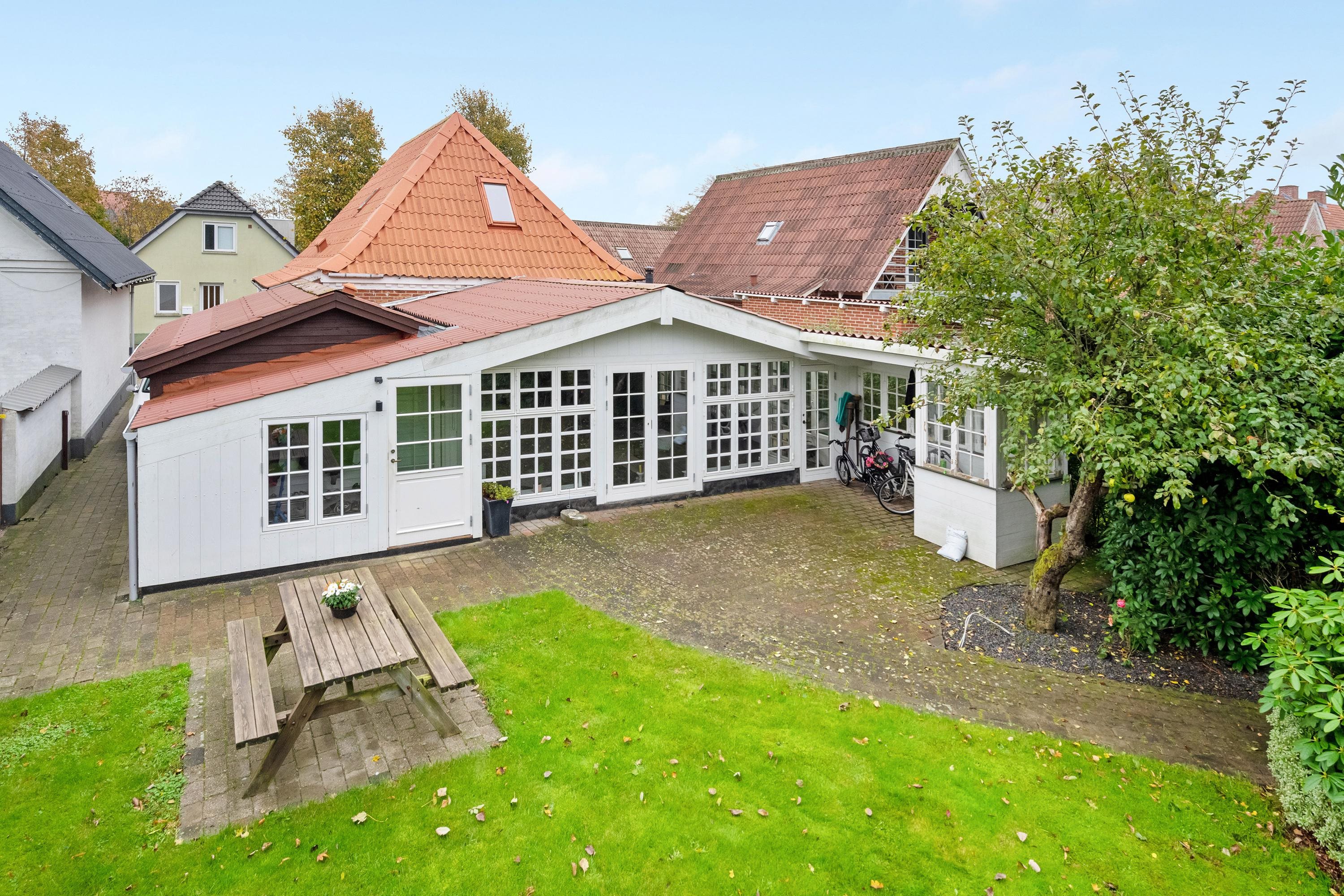 Fremhævet ejendommen billede i fuldskærmstilstand. Billede af Pilealle 14, 6900 Skjern