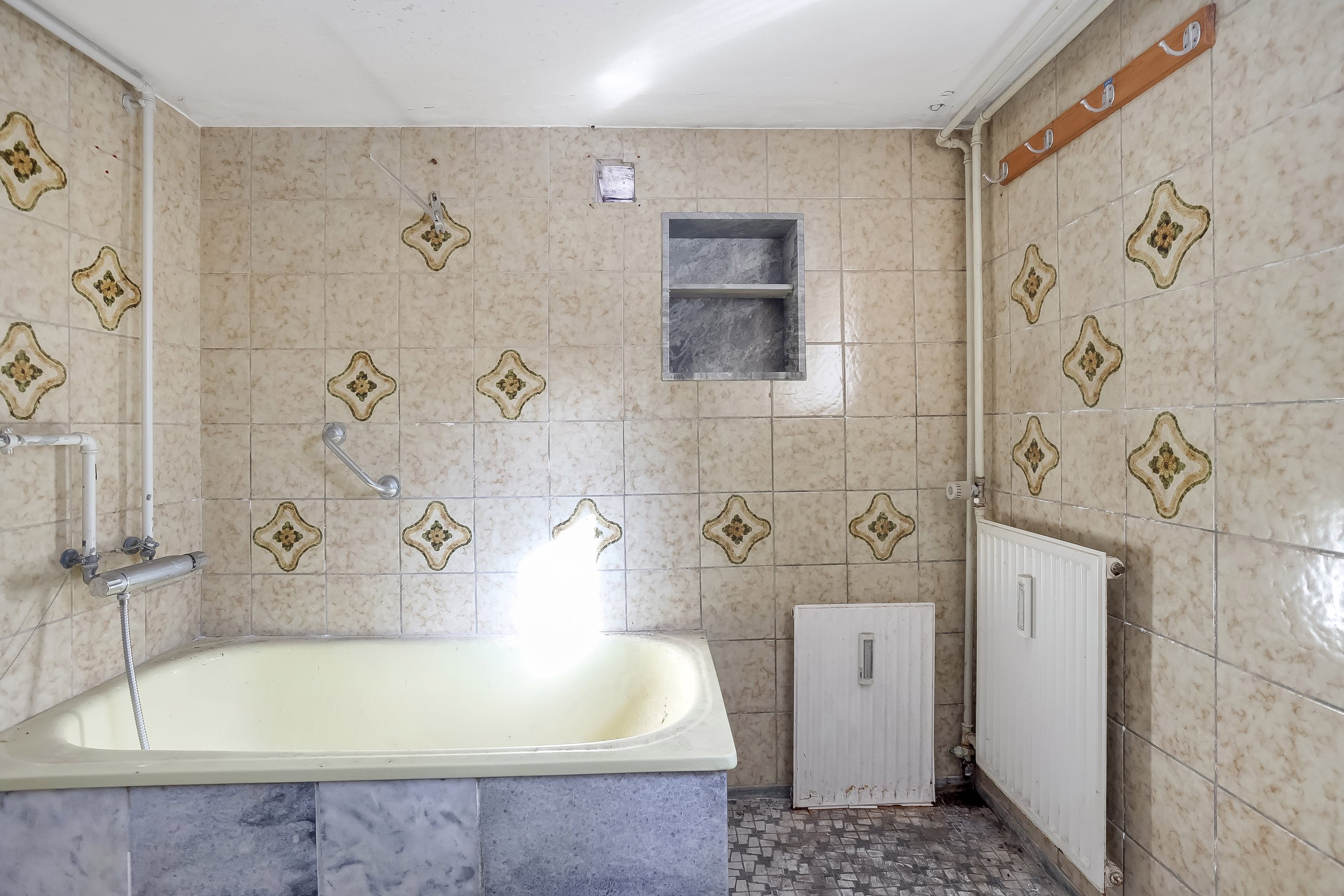 Fremhævet badeværelse billede i fuldskærmstilstand. Billede af Kærvænget 3, st.., 8800 Viborg