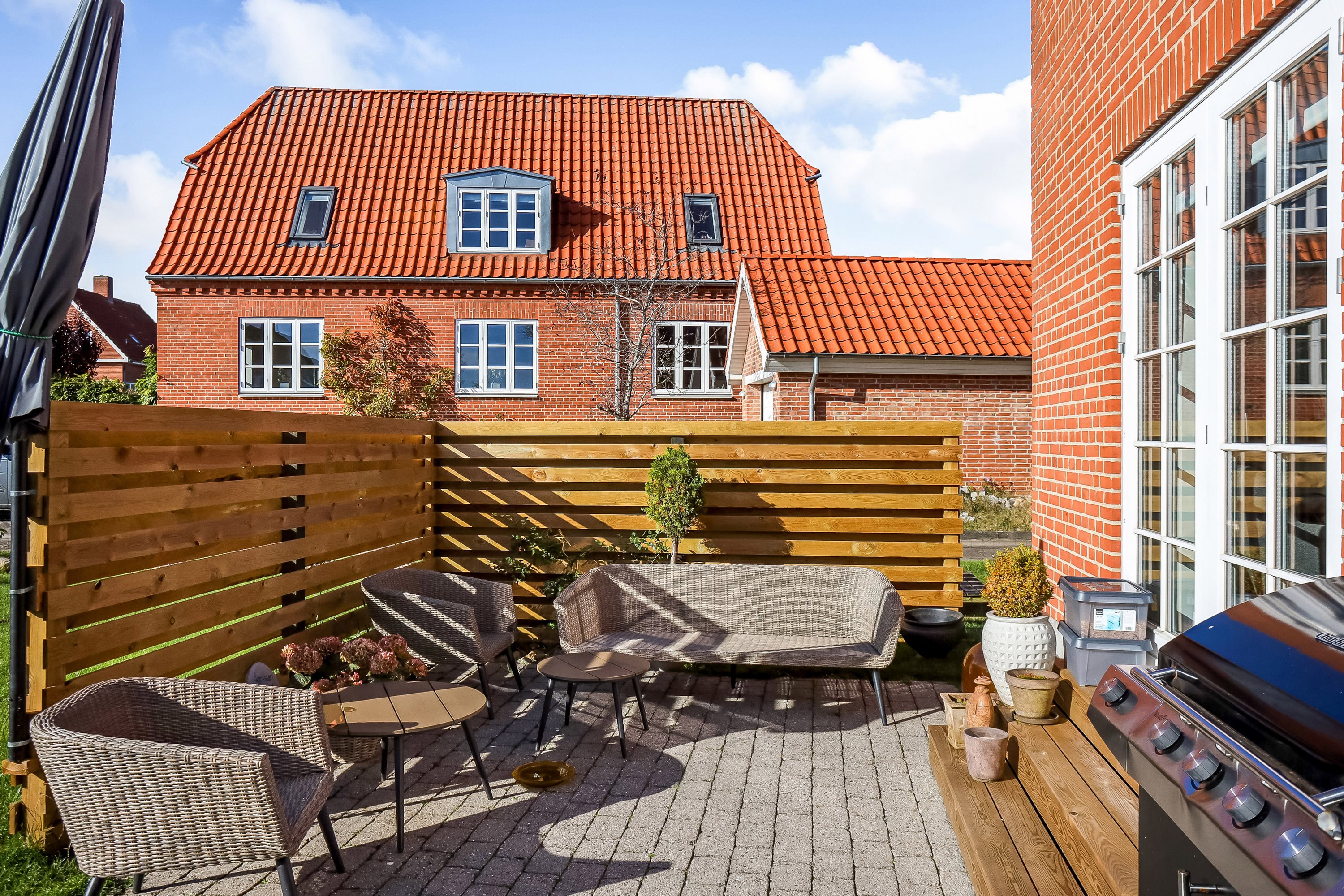 Fremhævet terrasse billede i fuldskærmstilstand. Billede af Kærvænget 3, st.., 8800 Viborg