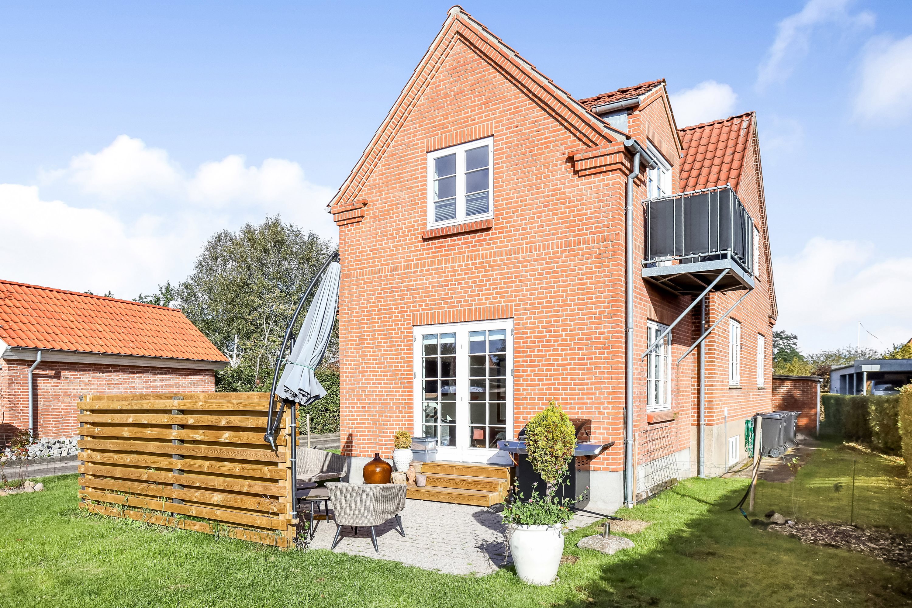 Fremhævet terrasse billede i fuldskærmstilstand. Billede af Kærvænget 3, st.., 8800 Viborg