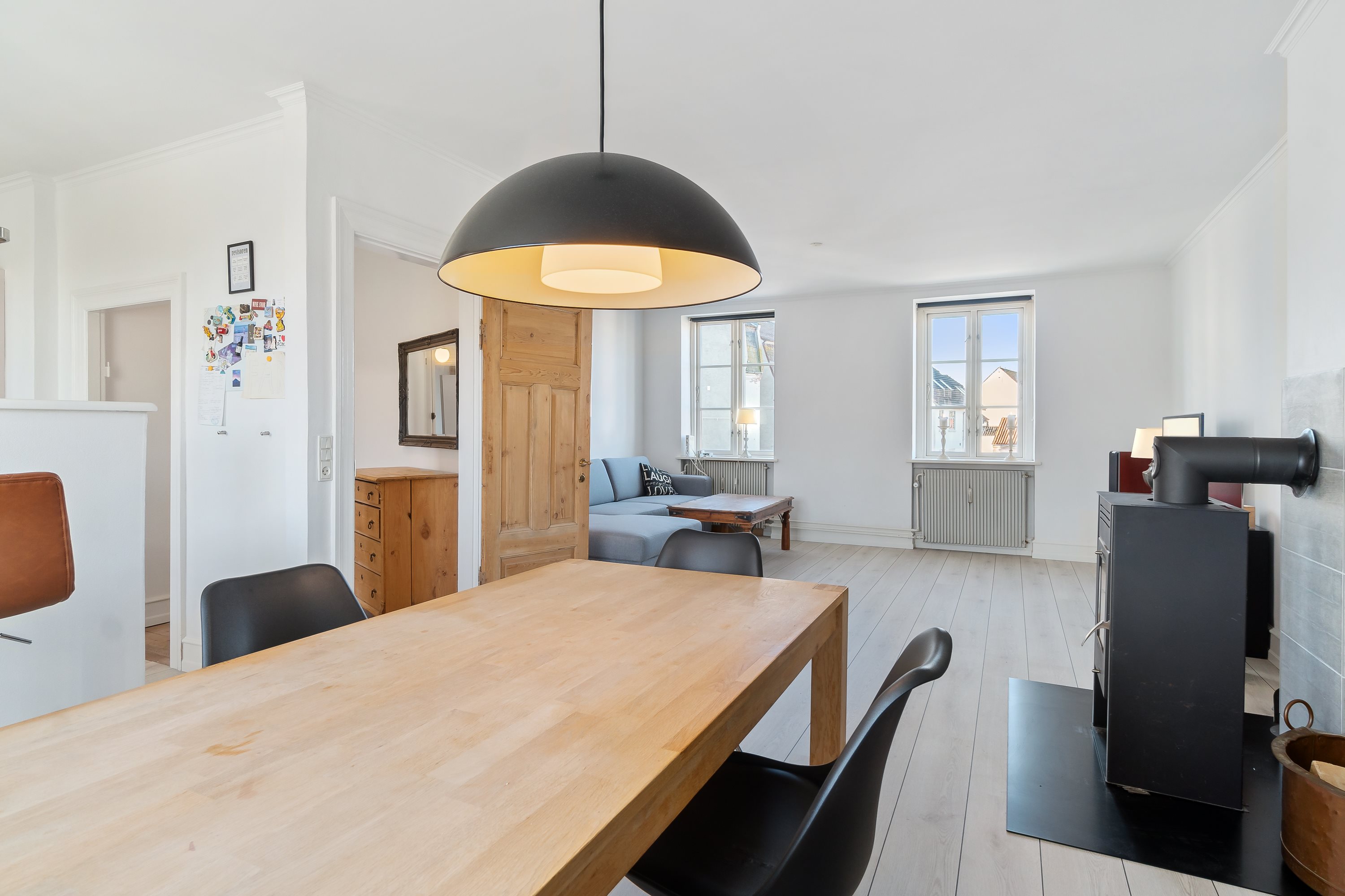 Fremhævet stue billede i fuldskærmstilstand. Billede af Mathiesensvej 37, 1., Korsør C., 4220 Korsør