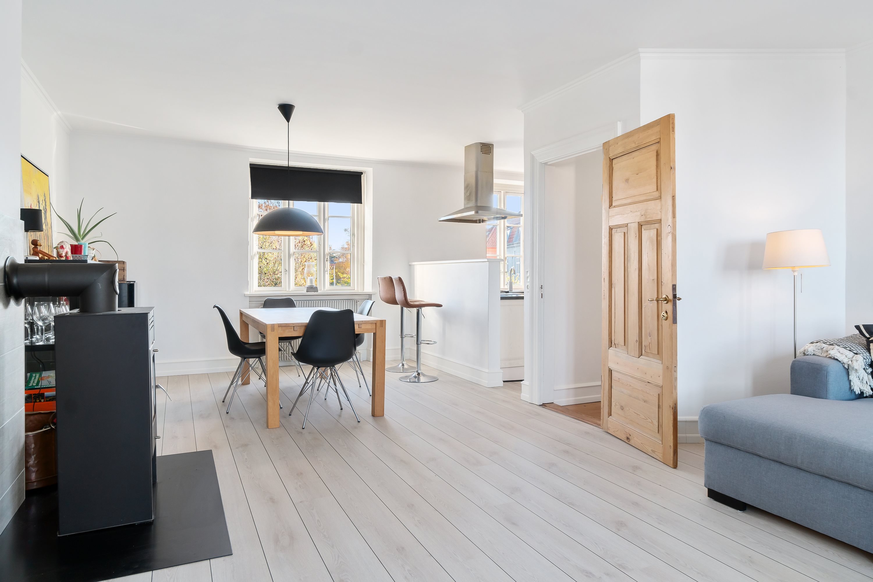 Fremhævet stue billede i fuldskærmstilstand. Billede af Mathiesensvej 37, 1., Korsør C., 4220 Korsør