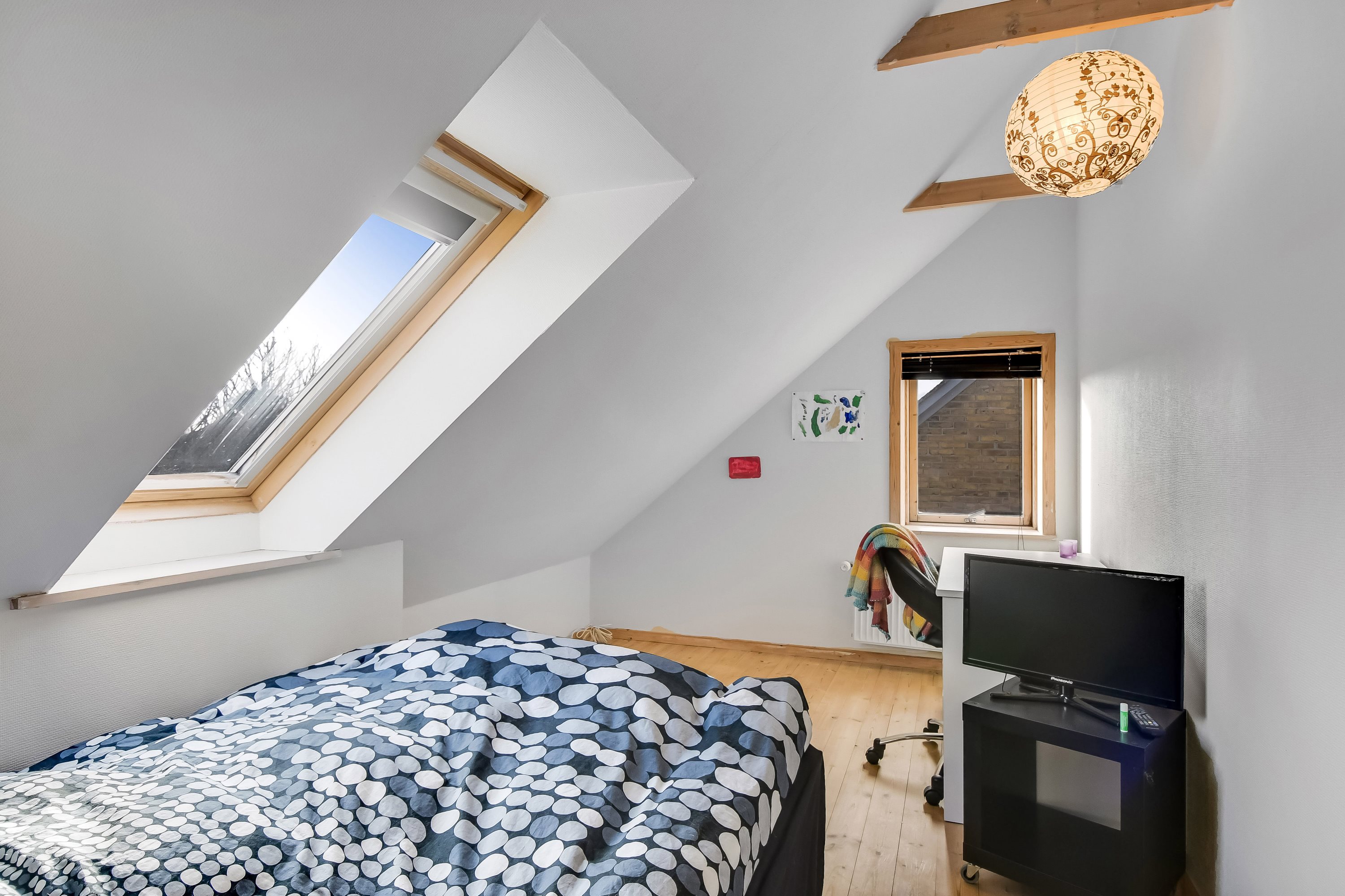 Fremhævet værelse billede i fuldskærmstilstand. Billede af Kærvej 10, 7650 Bøvlingbjerg